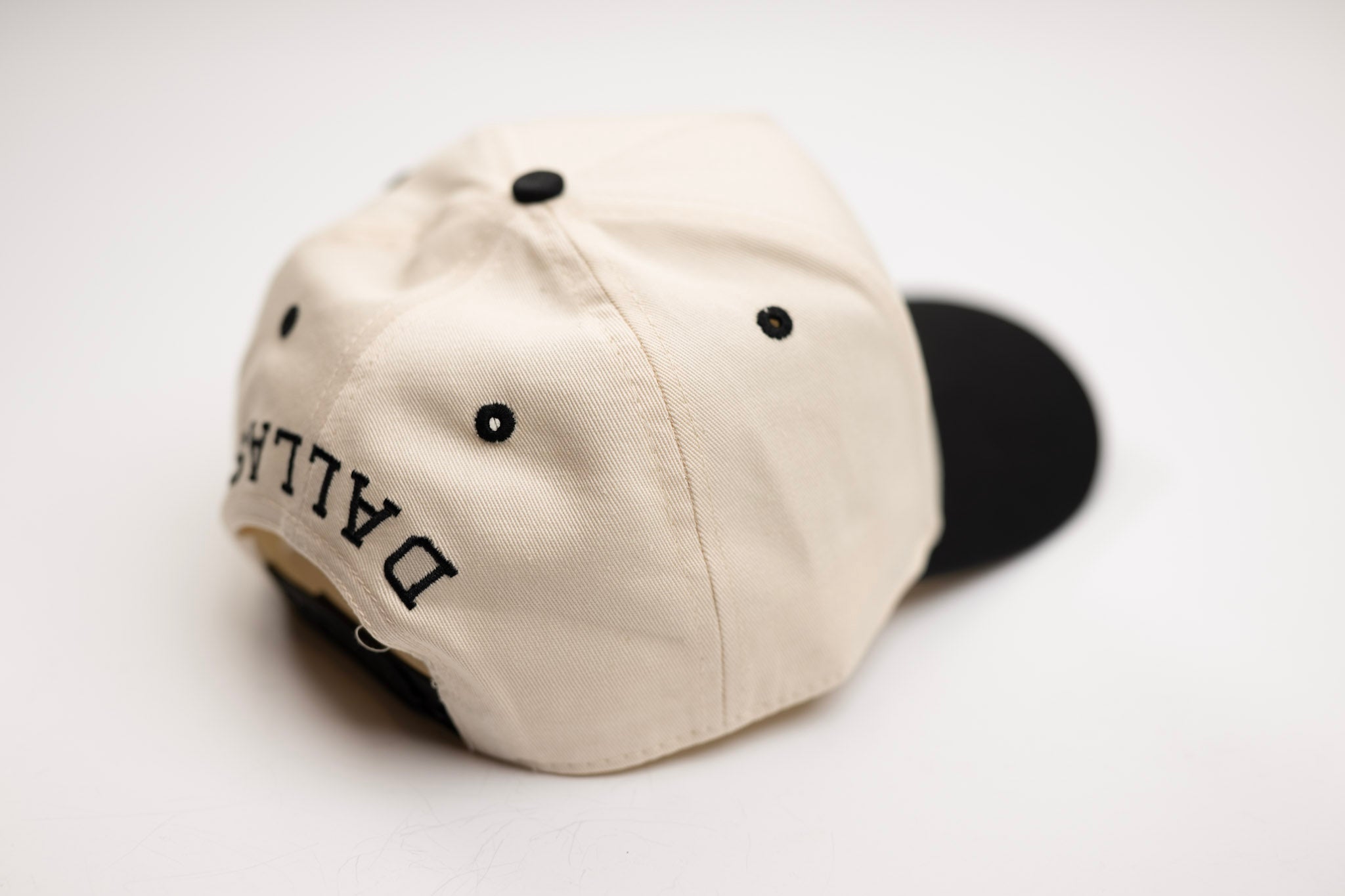 Inline D snapback - BLACK / OFFWHITE