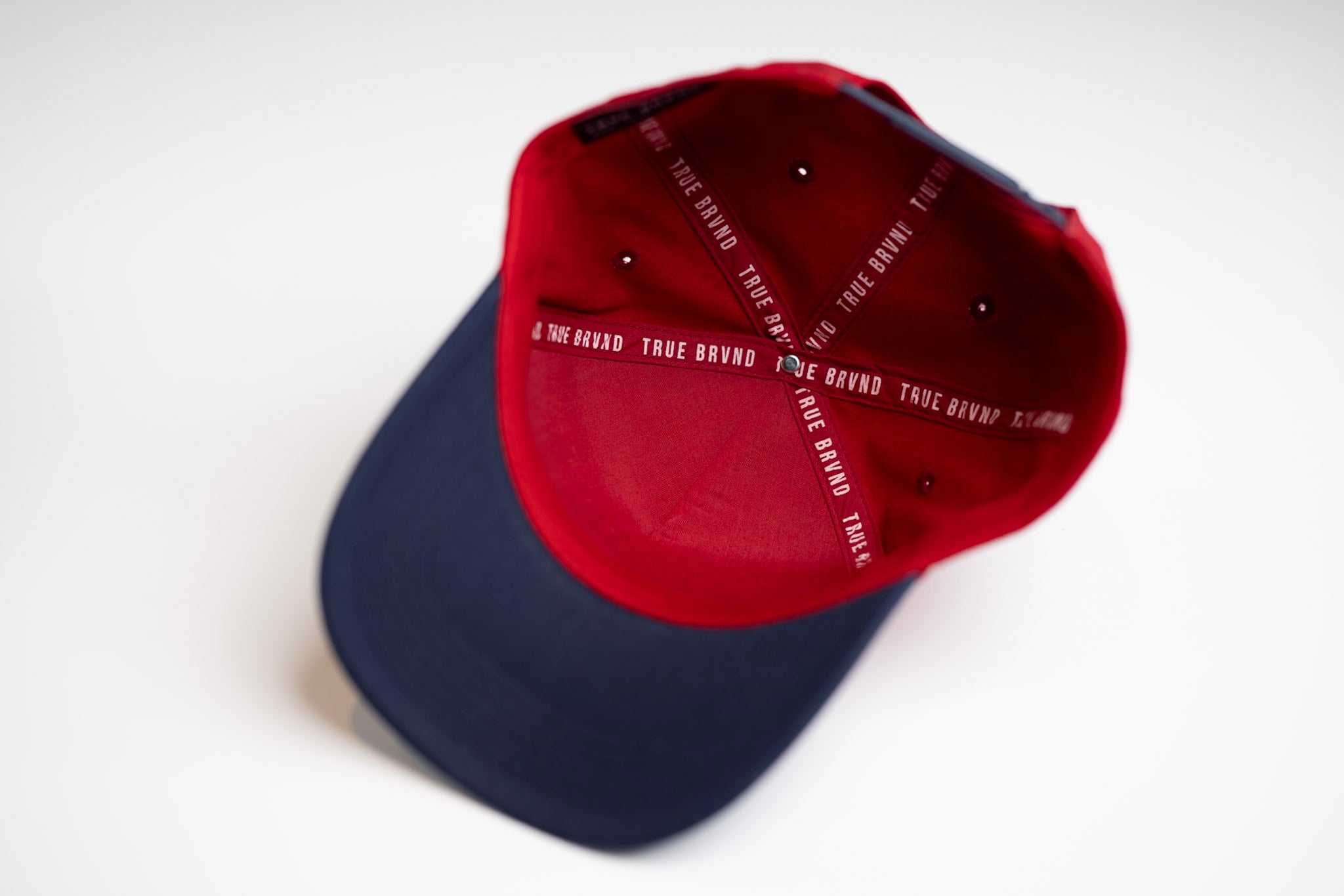 Precurved Dallas snapback - NAVY / RED