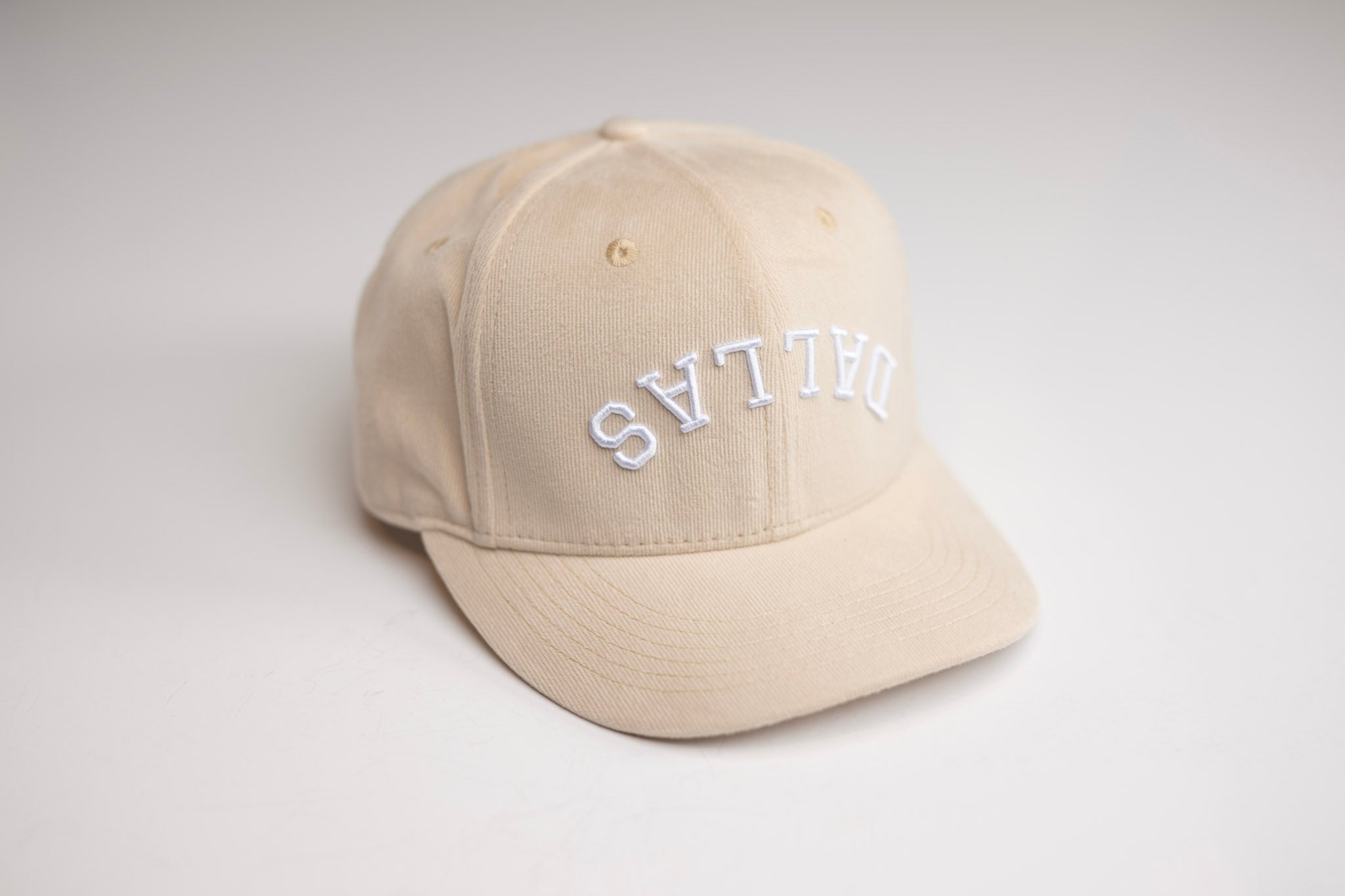 Corduroy 6 panel - SAND