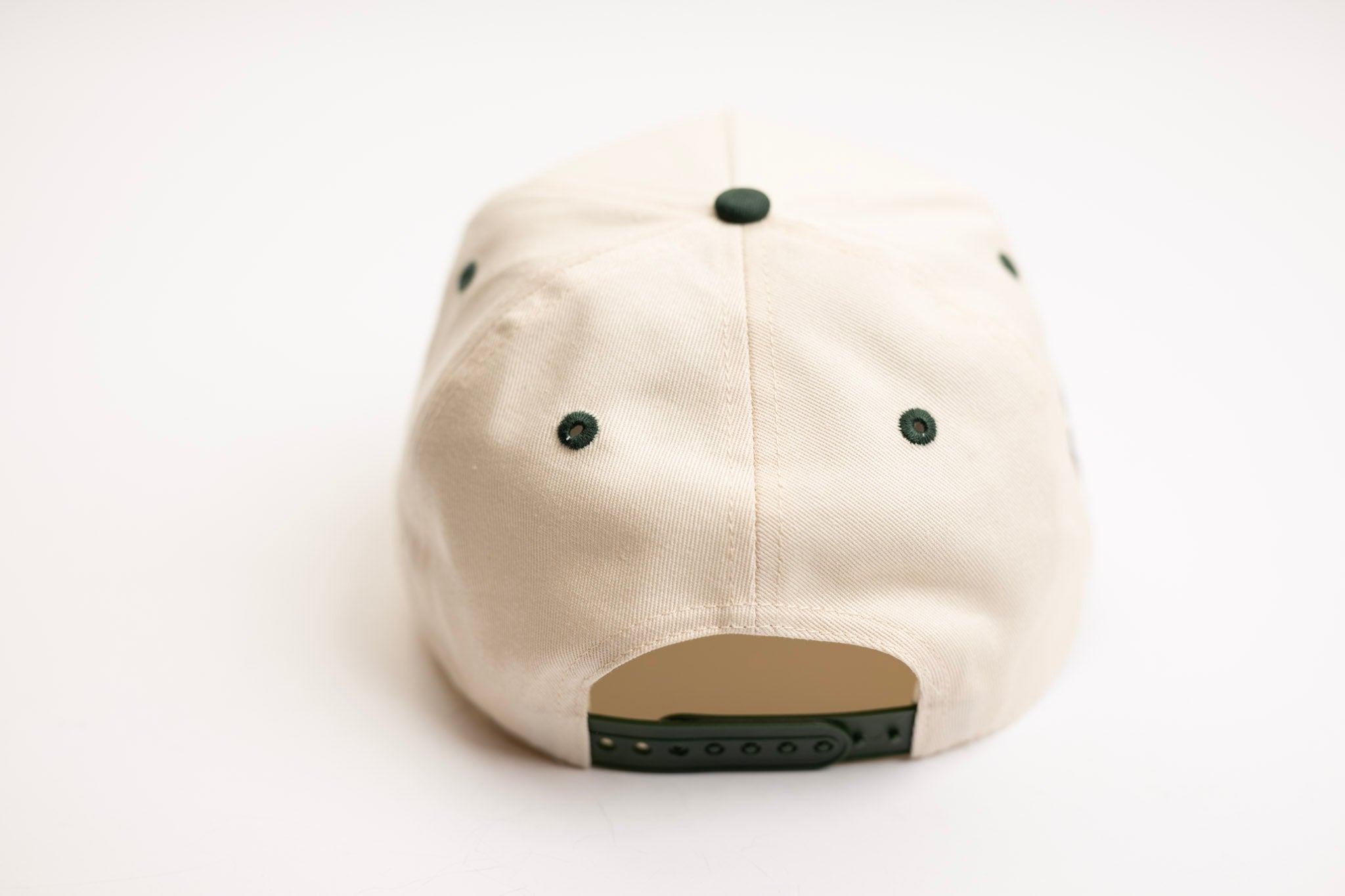 TRUE D HAT - FOREST GREEN / OFFWHITE