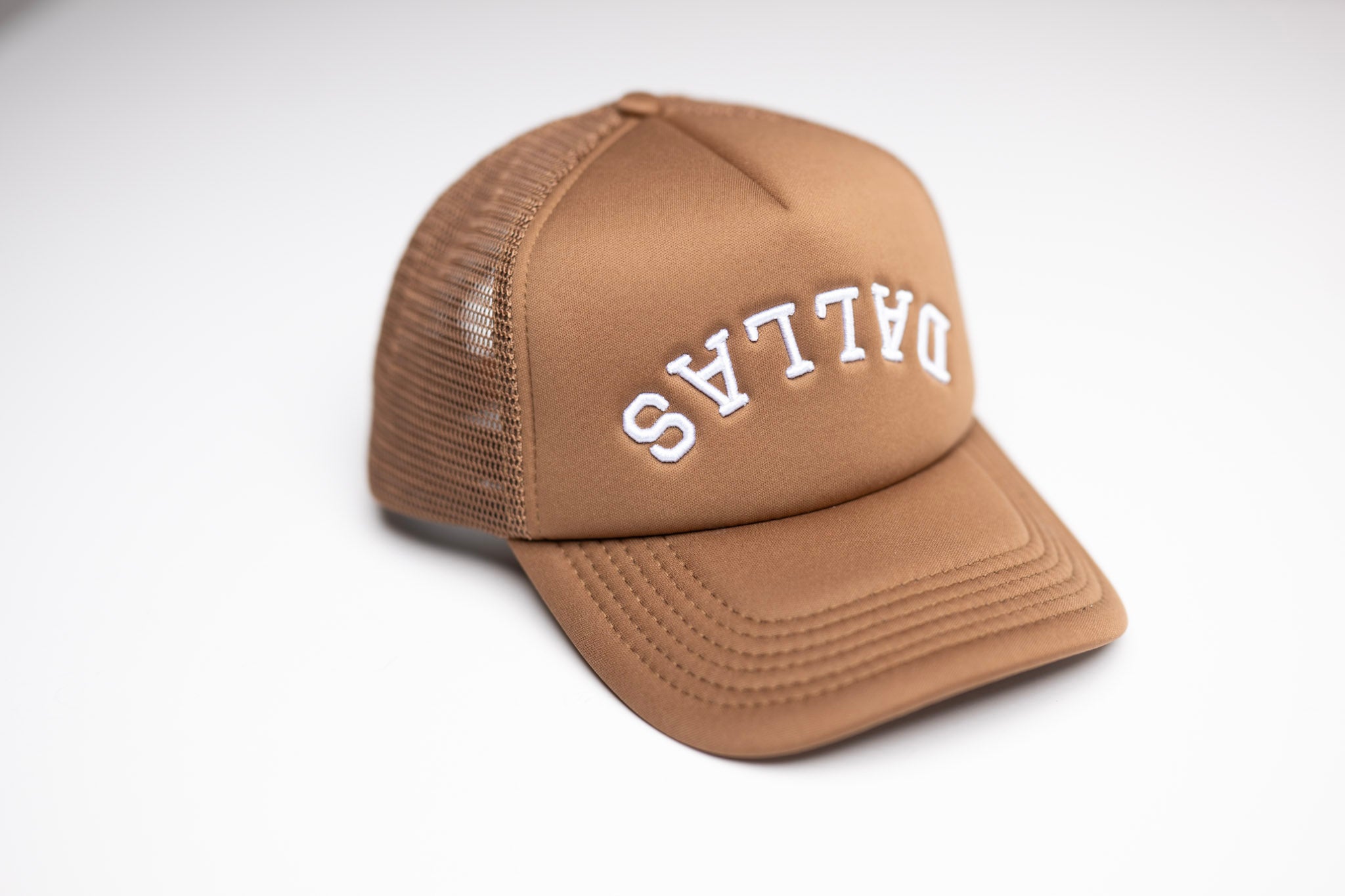 Trucker USD snapback - BROWN