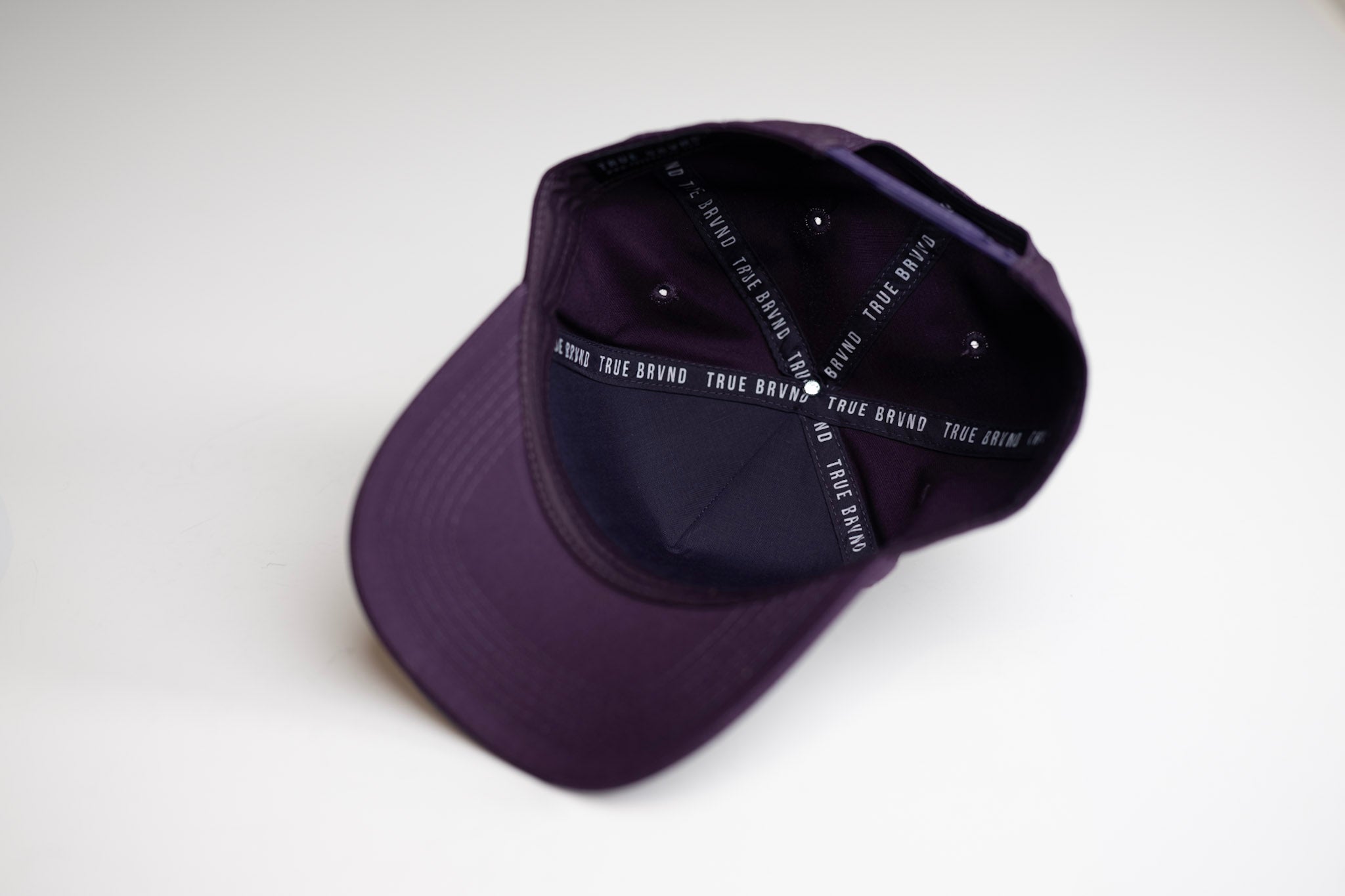 Precurved Dallas snapback - PURPLE