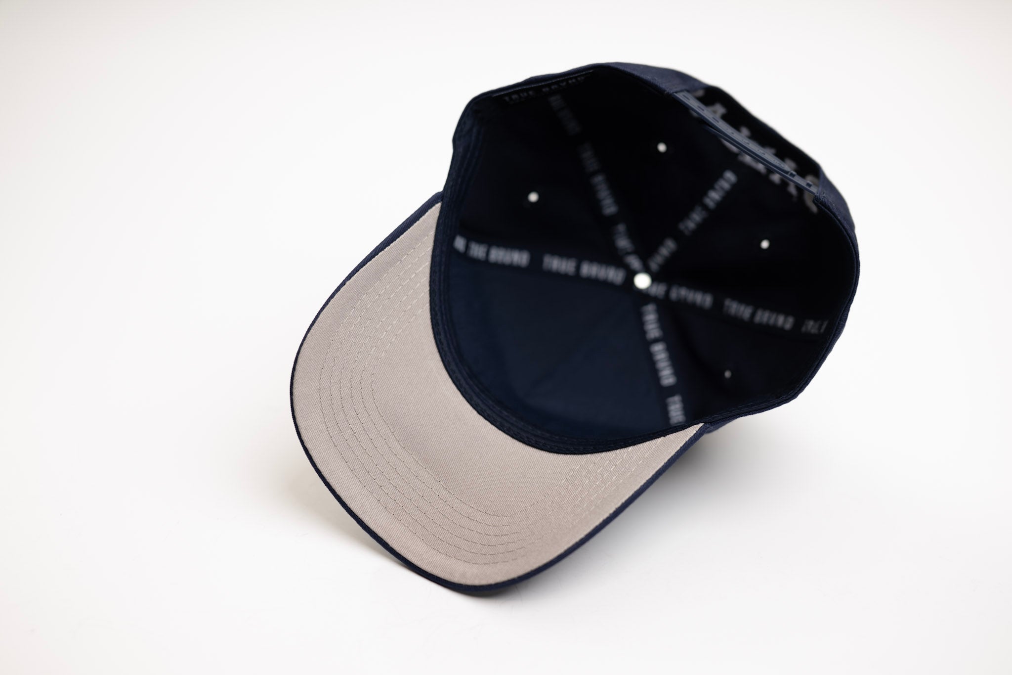 Inline D snapback - NAVY