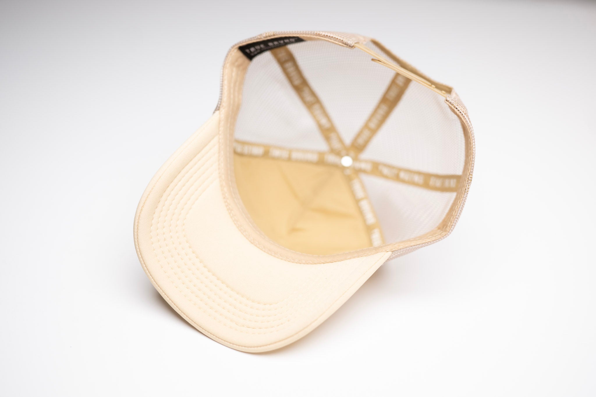 Trucker USD snapback - SAND