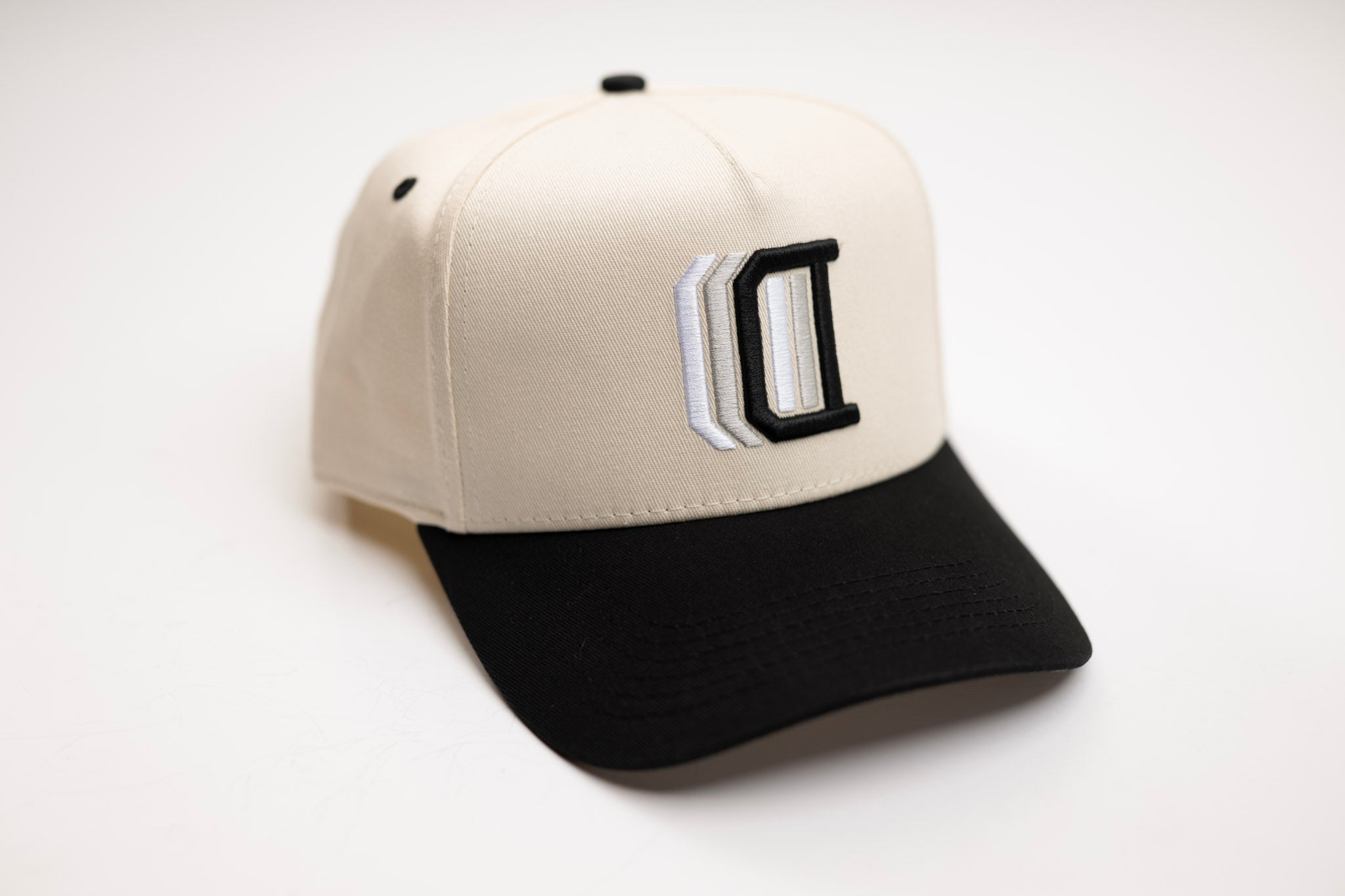 Inline D snapback - BLACK / OFFWHITE