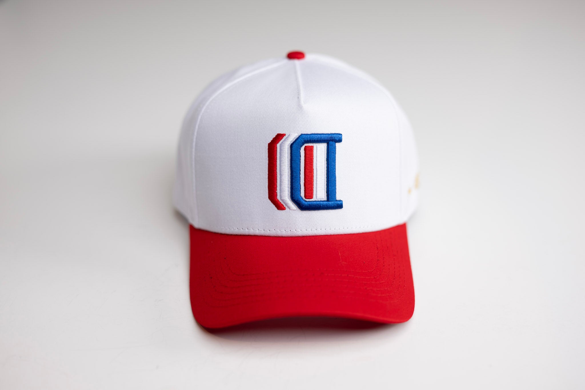 Inline D snapback - RED / WHITE rwb