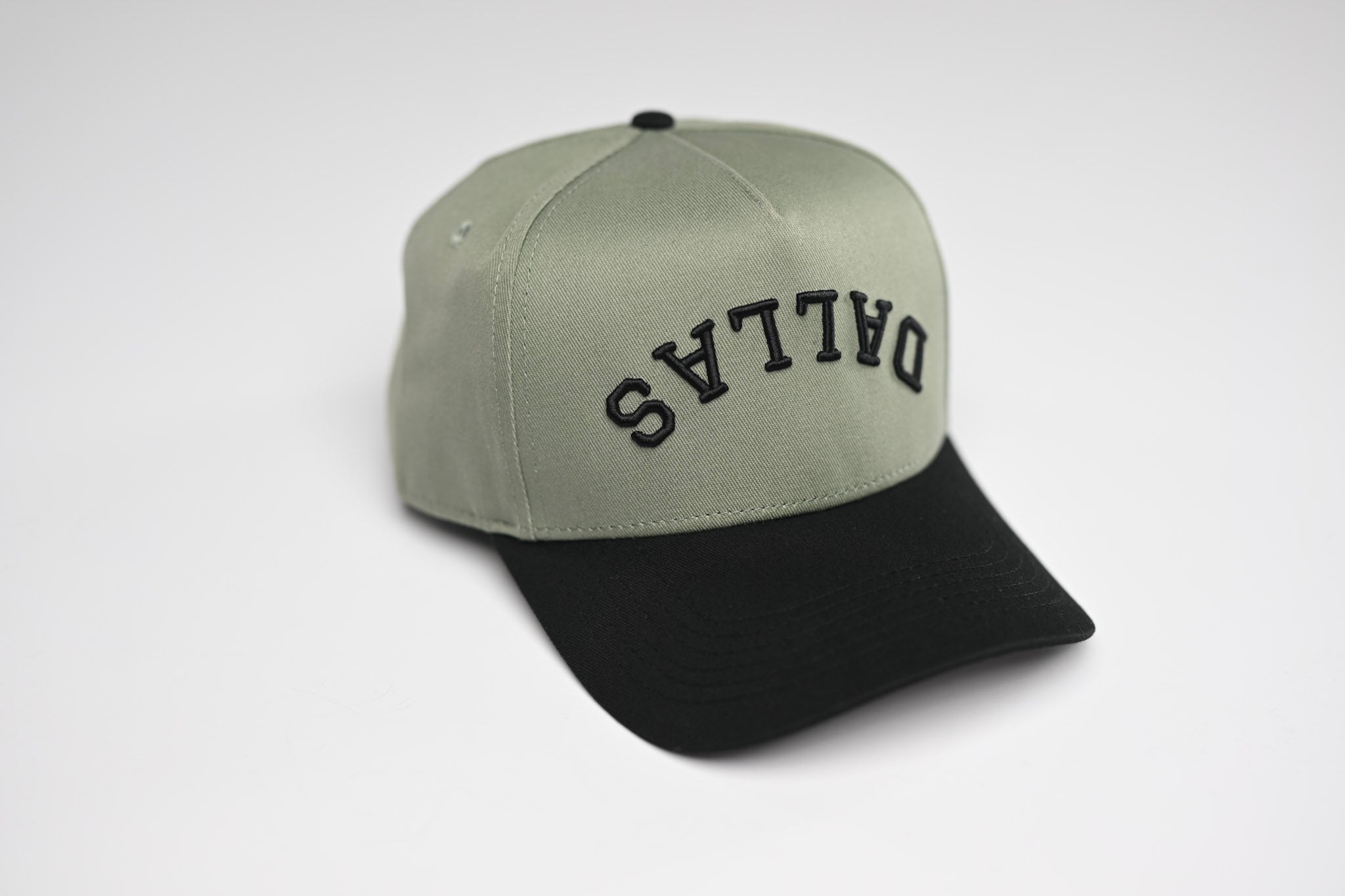 Precurved Dallas snapback - BLACK / SAGE