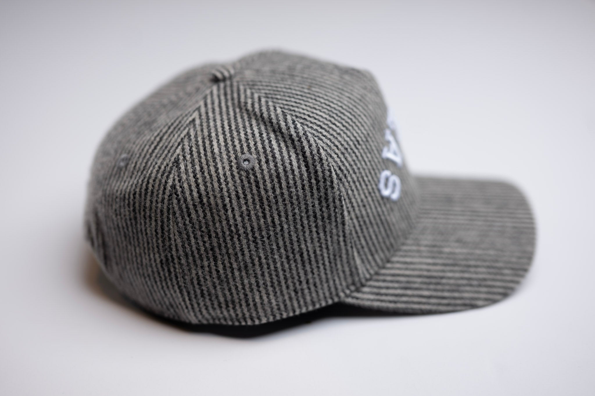 Melton Wool snapback - GRAY STRIPE