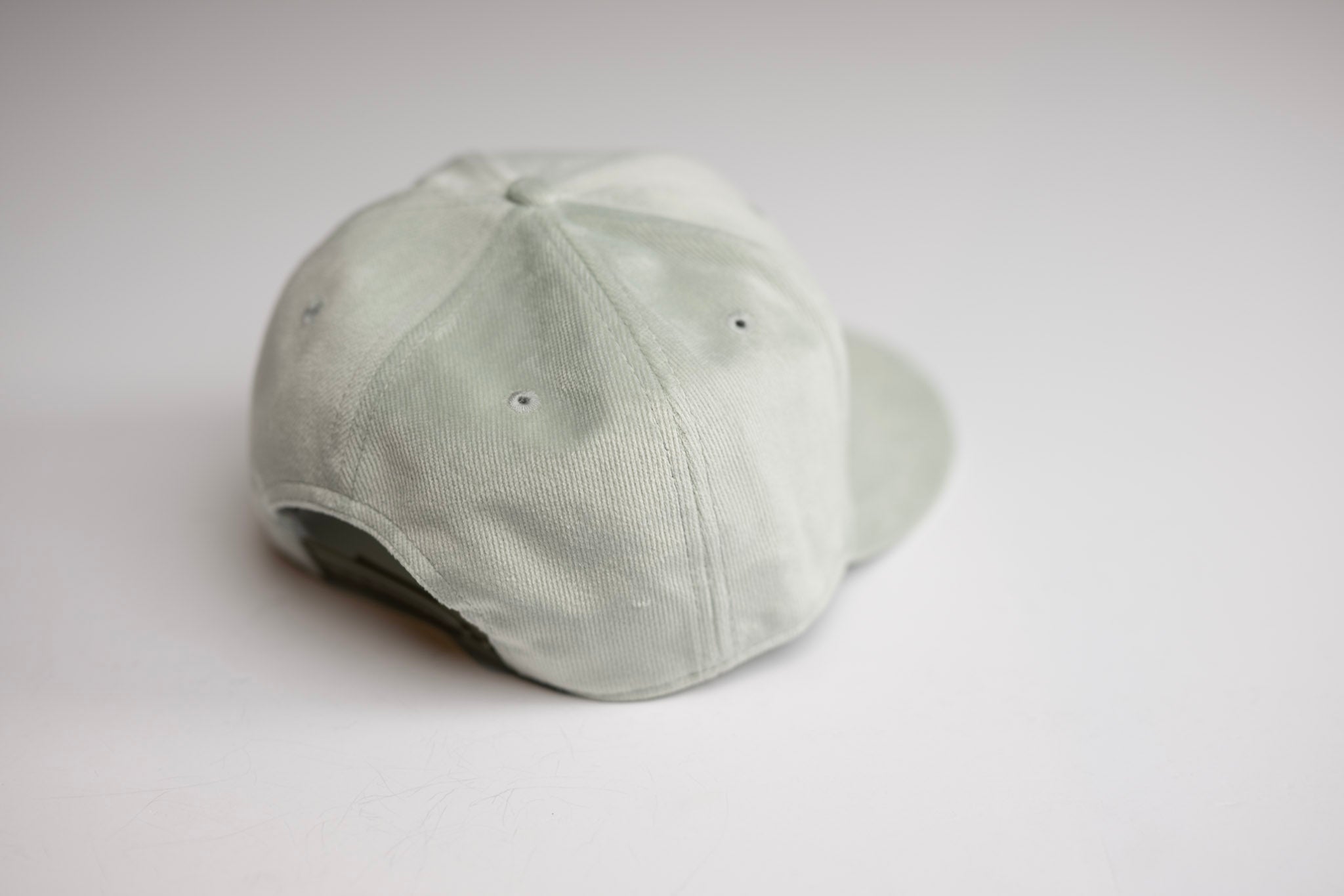 Corduroy 6 panel - MINT