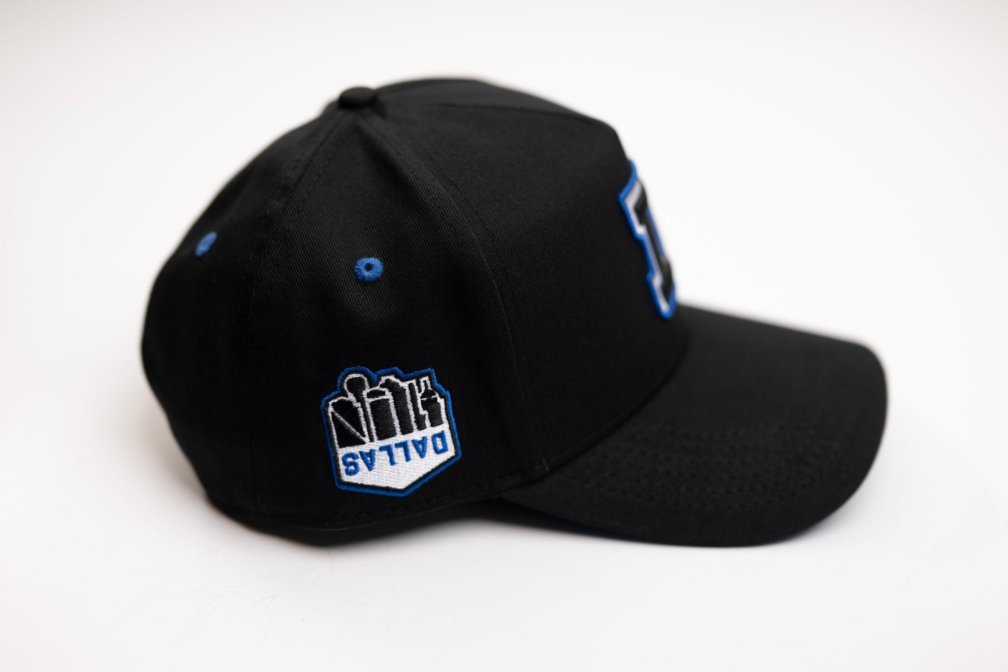 TRUE D HAT - BLACK w/ Blue