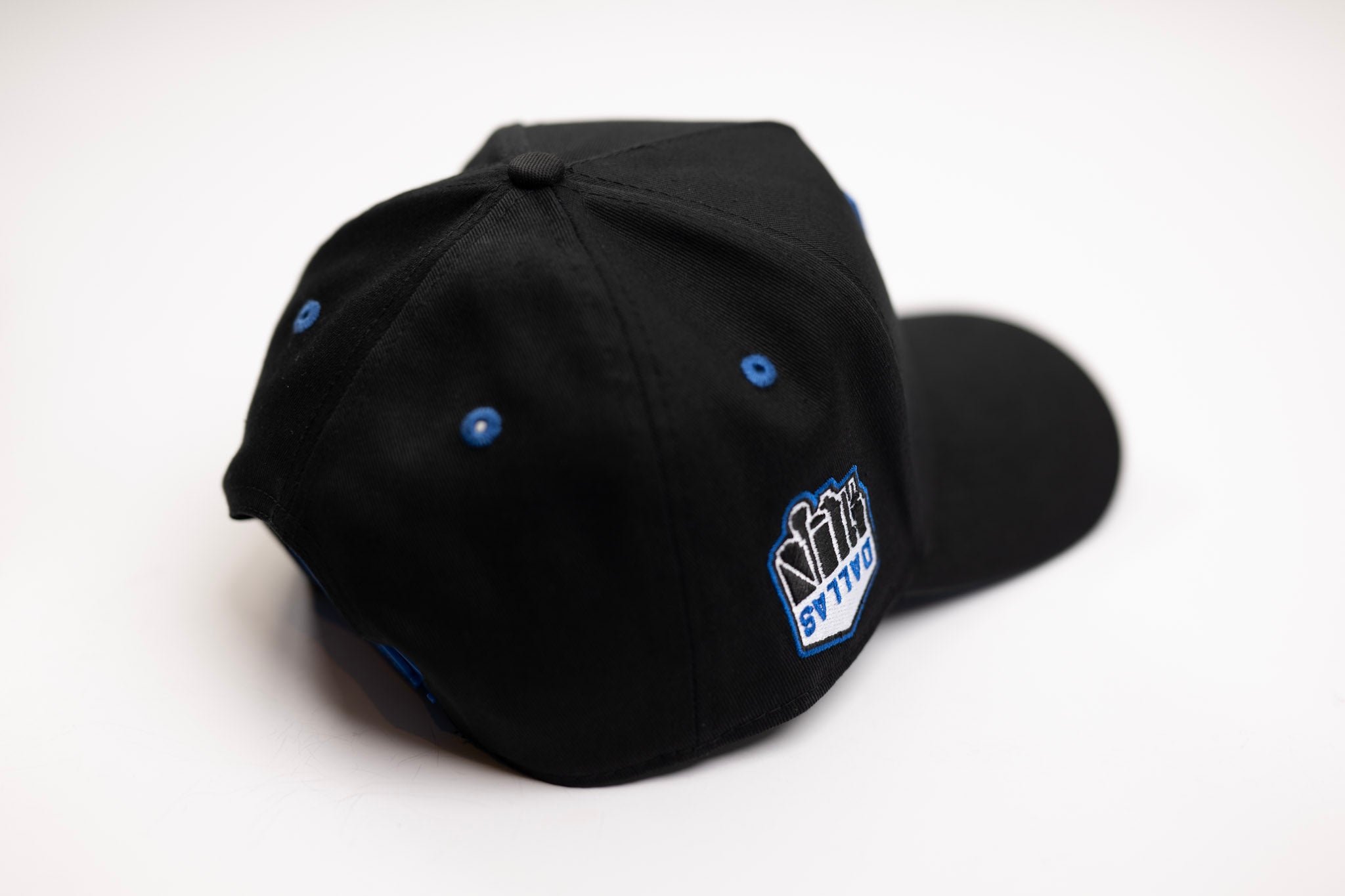 TRUE D HAT - BLACK w/ Blue