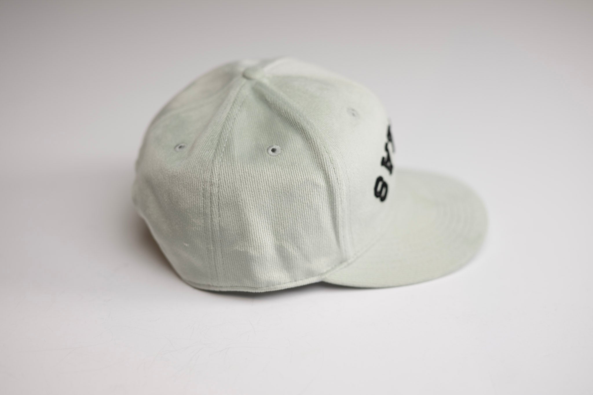 Corduroy 6 panel - MINT