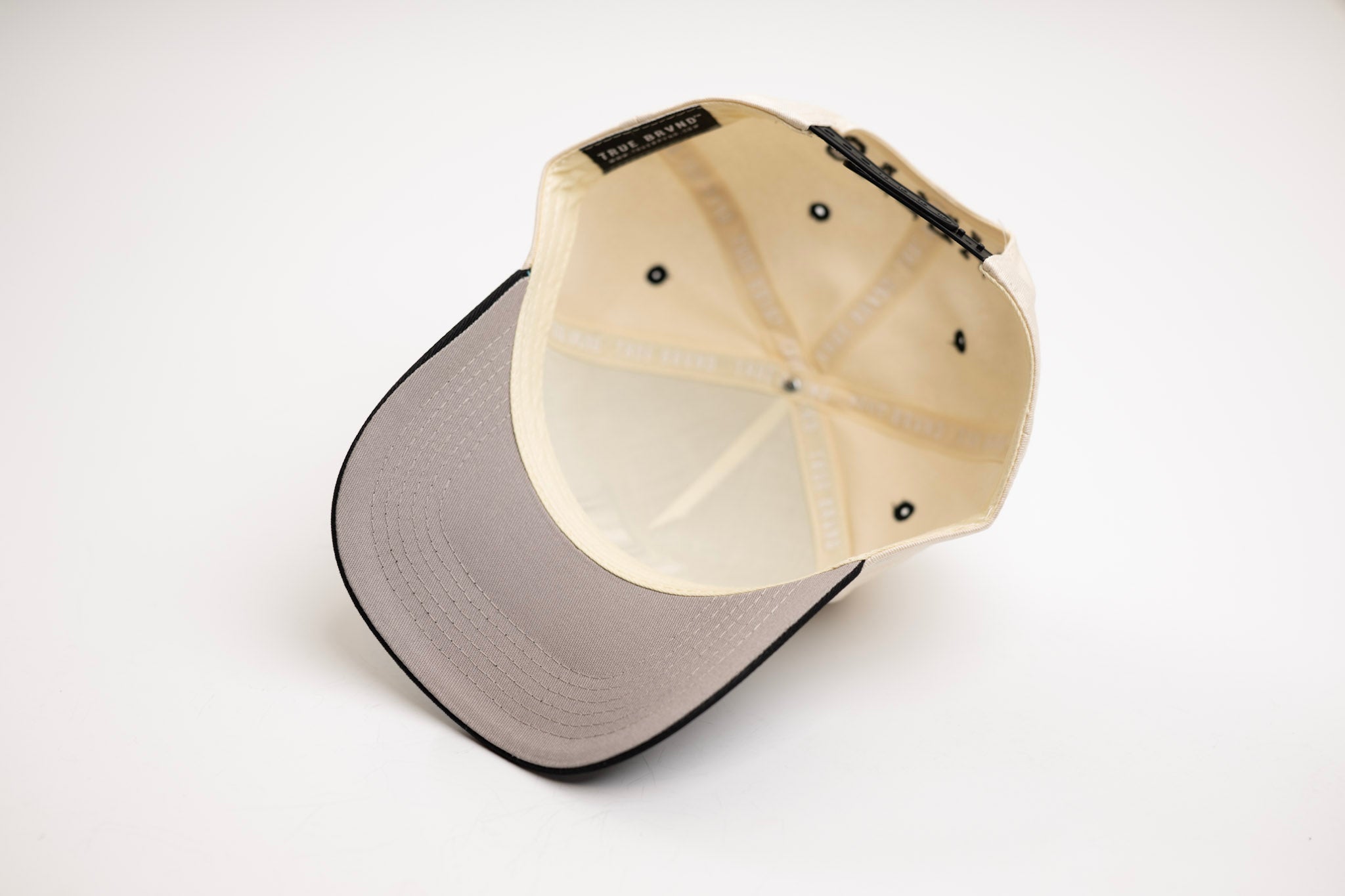 Inline D snapback - BLACK / OFFWHITE