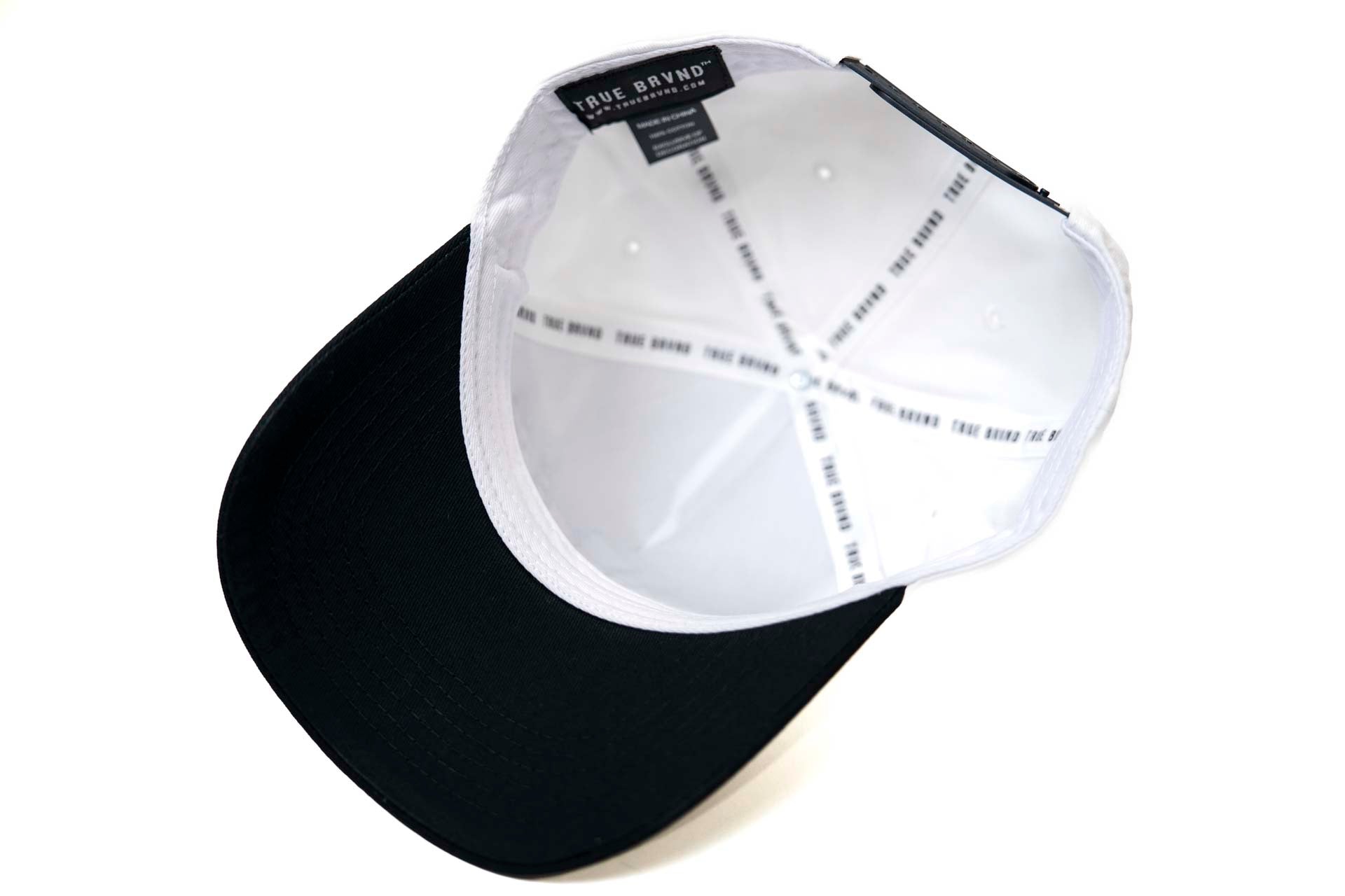 Dallas Gothic "CHAOS" | BLACK / WHITE