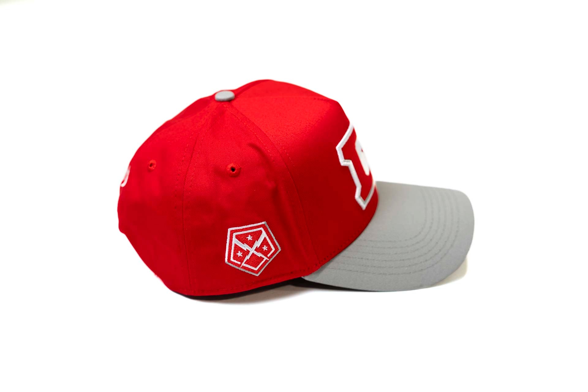 UFL® x True Brvnd™ (Defenders) - GRAY / RED