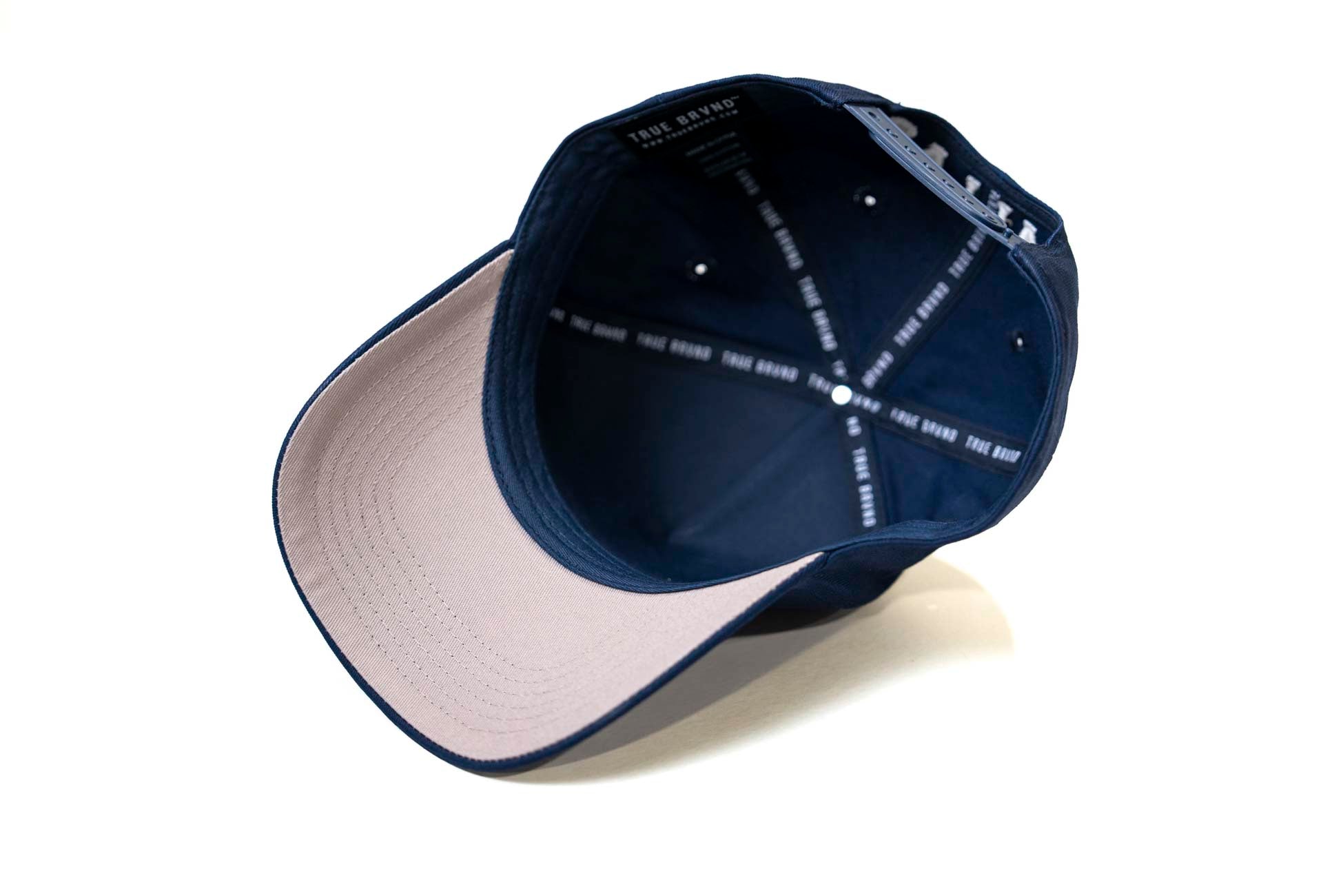 V2 Precurved snapback - NAVY / WHITE