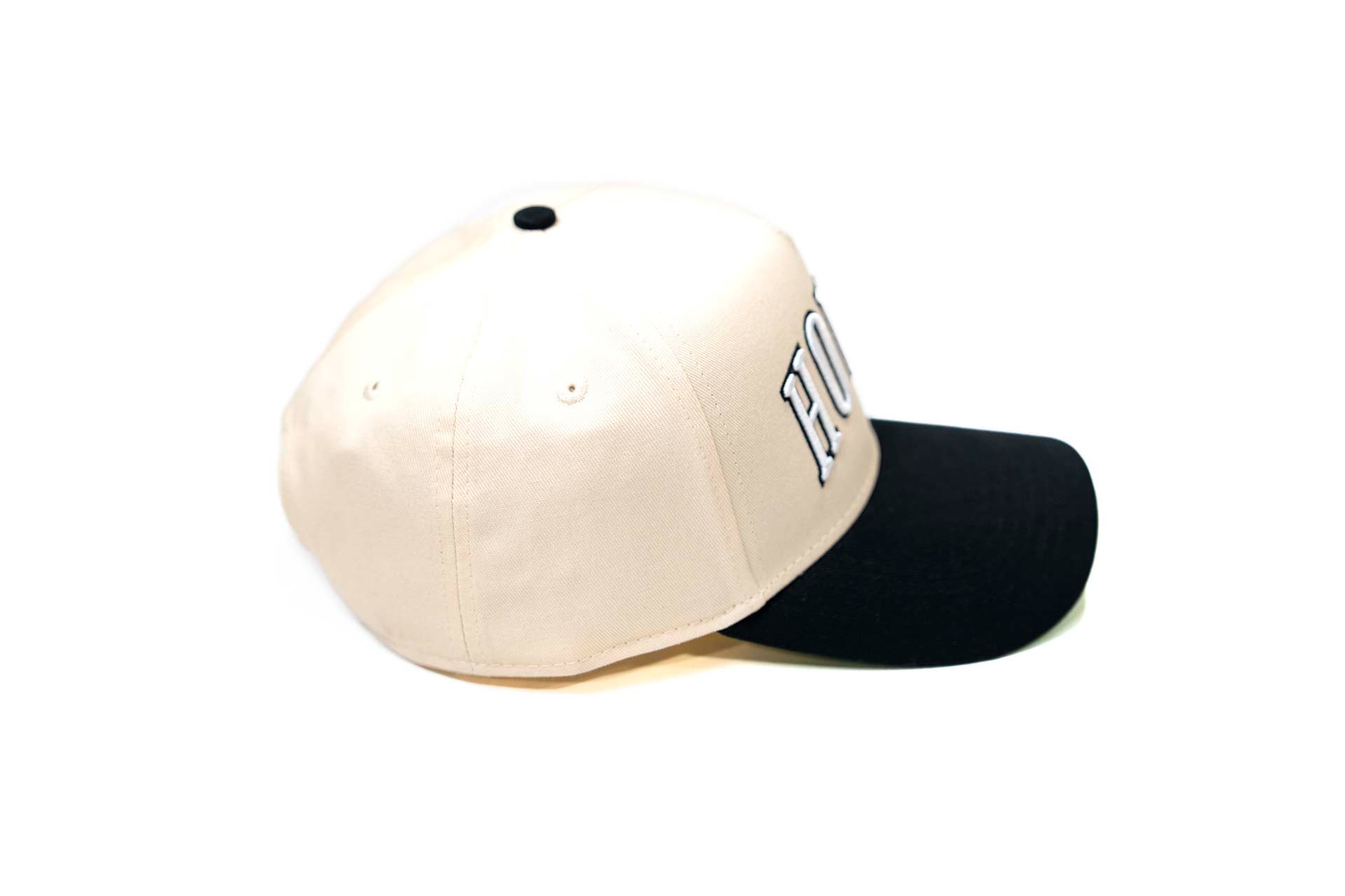 Precurved Howdy snapback - BLACK / OFFWHITE (BIG HOWDY)