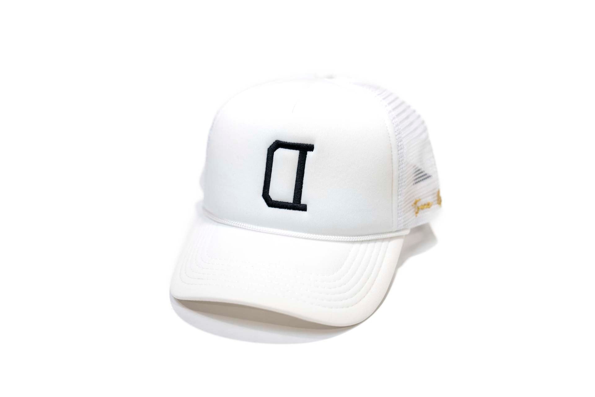 LC - V2 Trucker snapback - WHITE