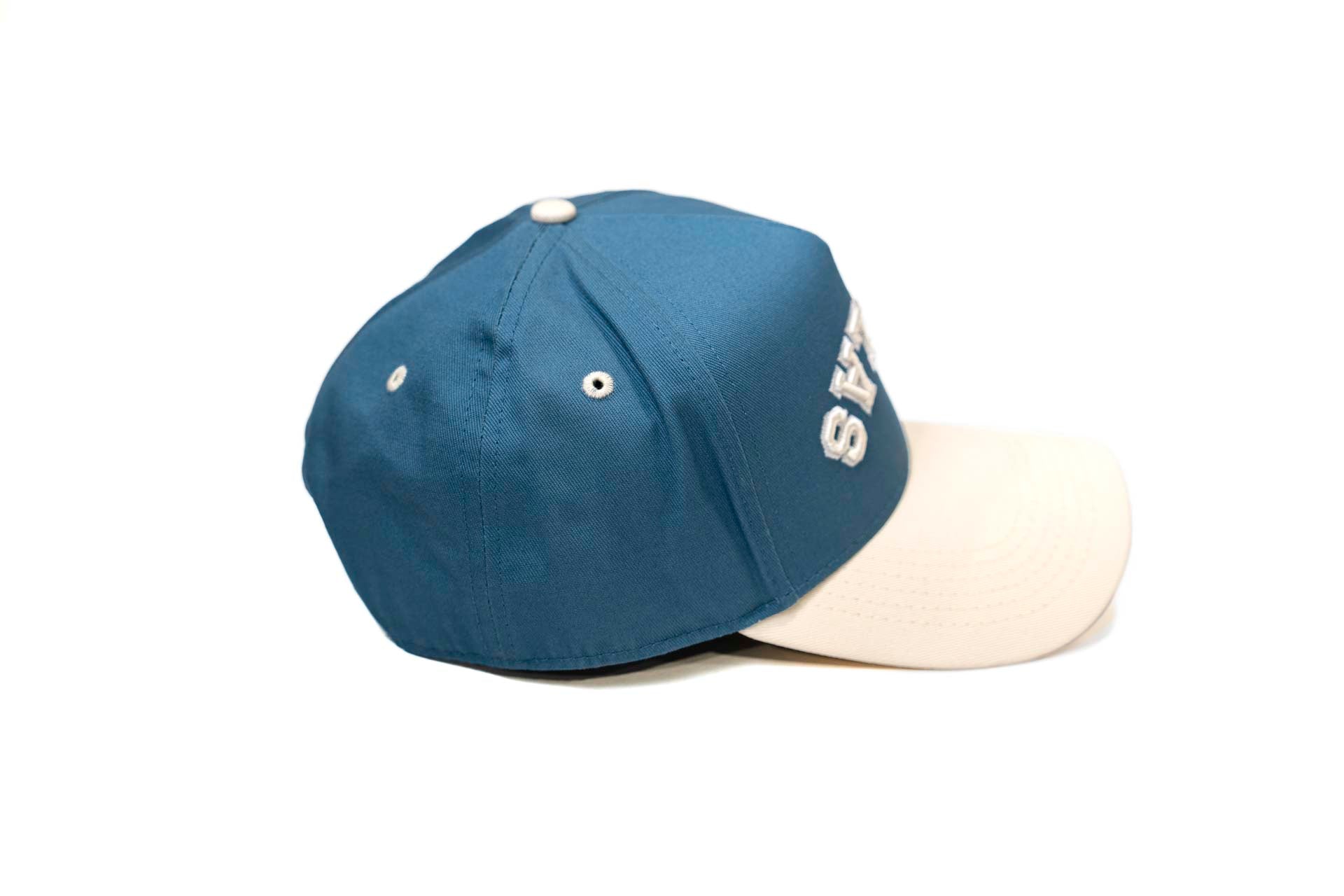 LC - Precurved Dallas snapback - OFFWHITE / STEEL BLUE
