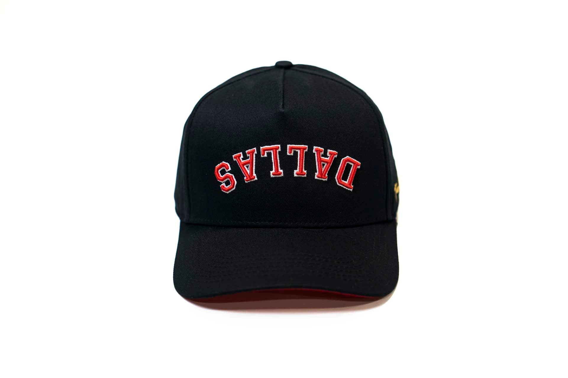 Precurved Classic Dallas snapback - BLACK w/ Red