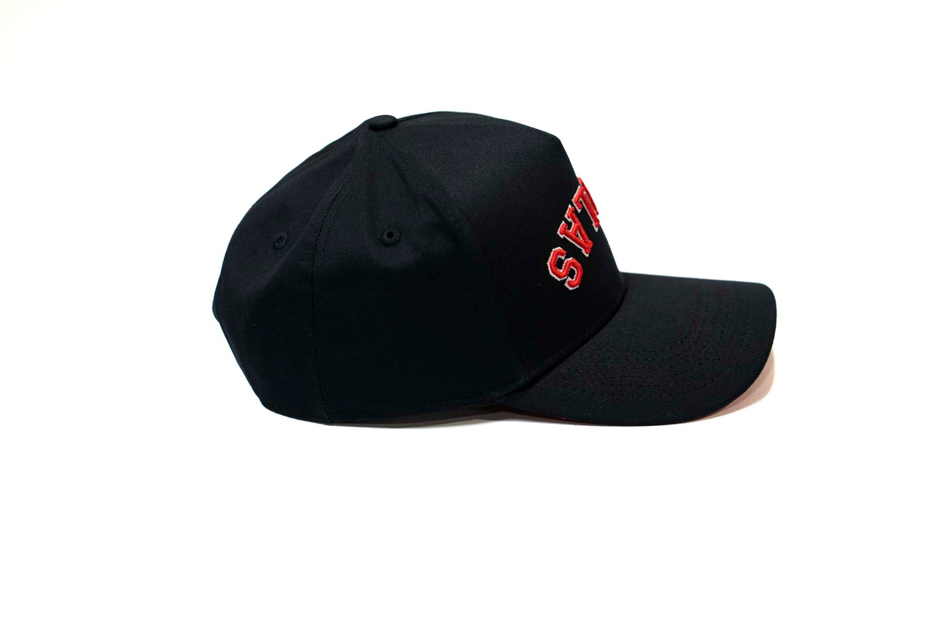 Precurved Classic Dallas snapback - BLACK w/ Red