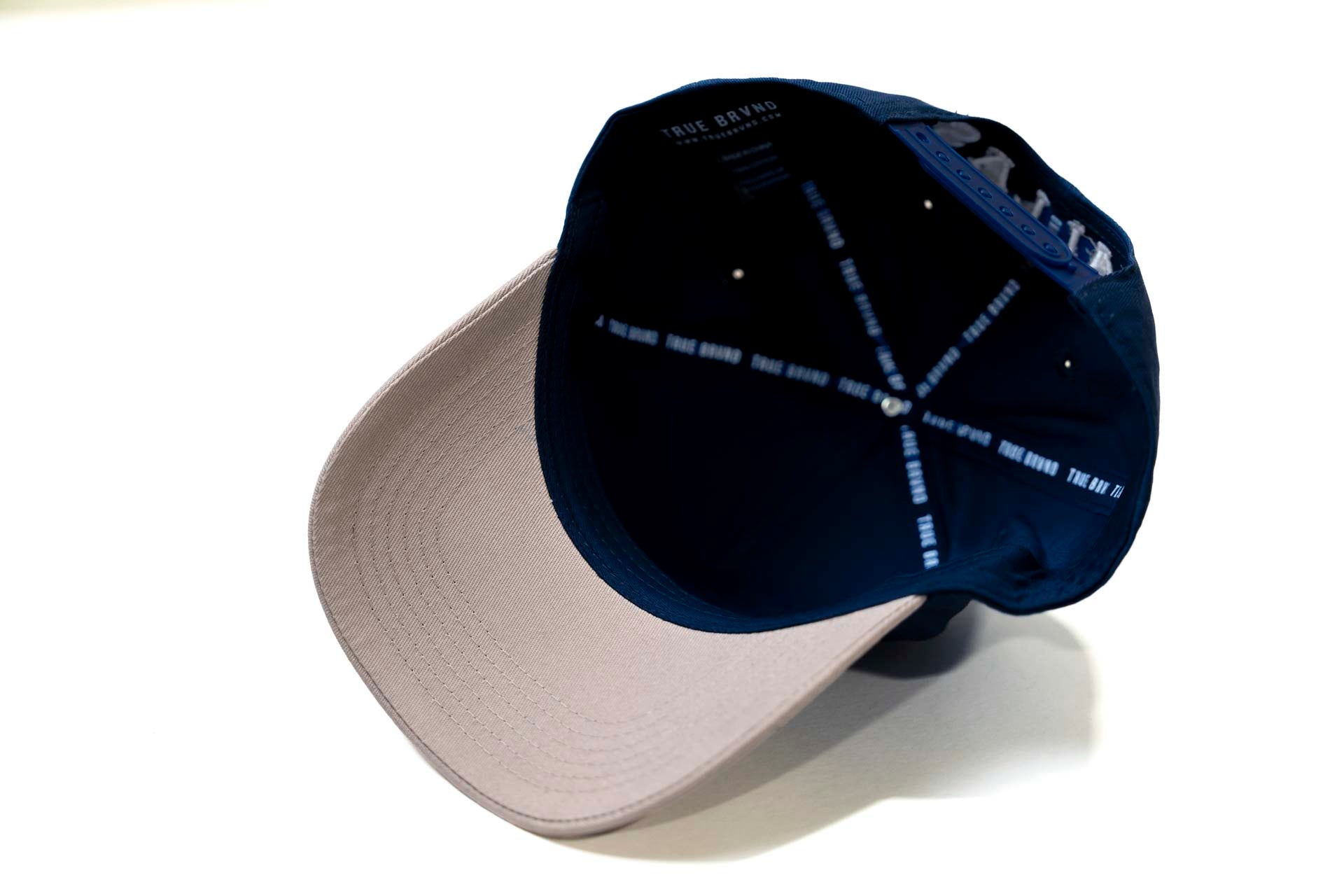 V2 Precurved snapback - GRAY / NAVY