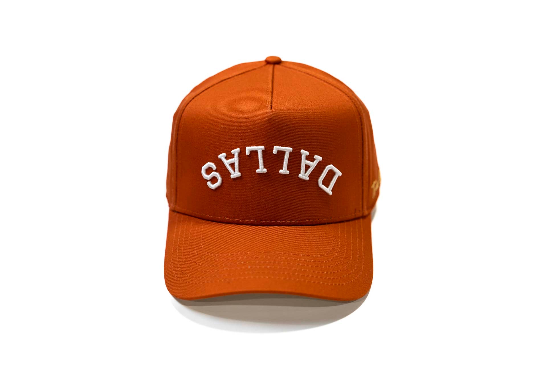 Precurved Dallas snapback - RUST