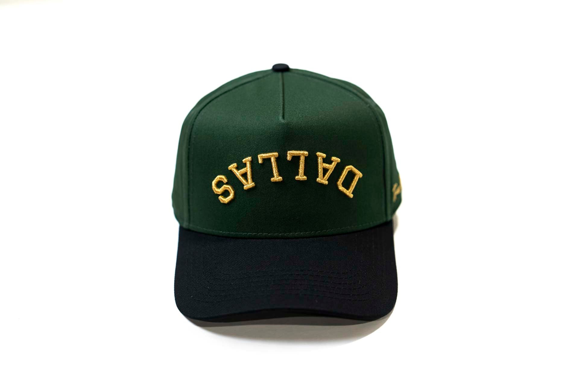 Precurved Dallas snapback - BLACK / FOREST GREEN w/gold