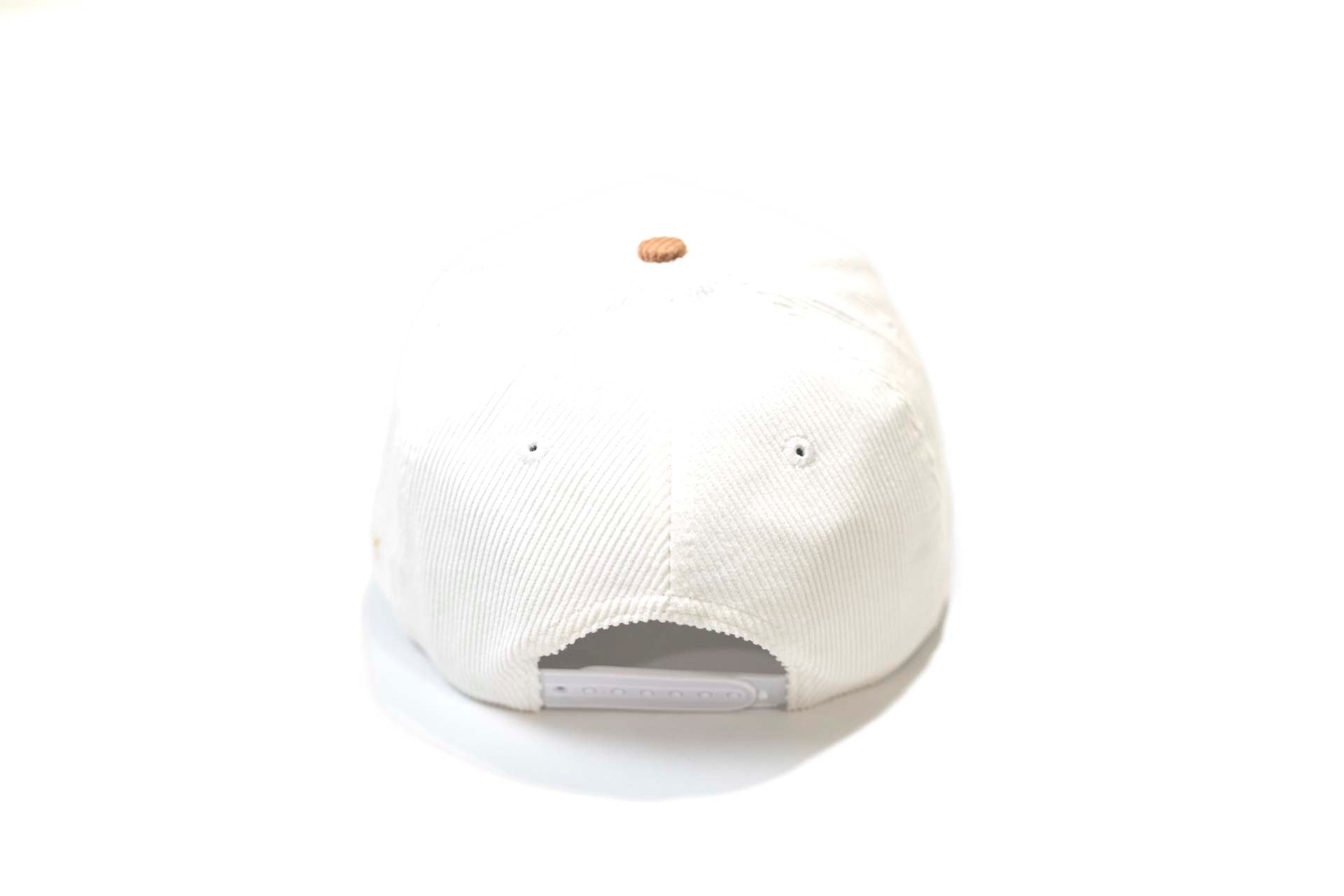 Corduroy USD snapback - BROWN / WHITE