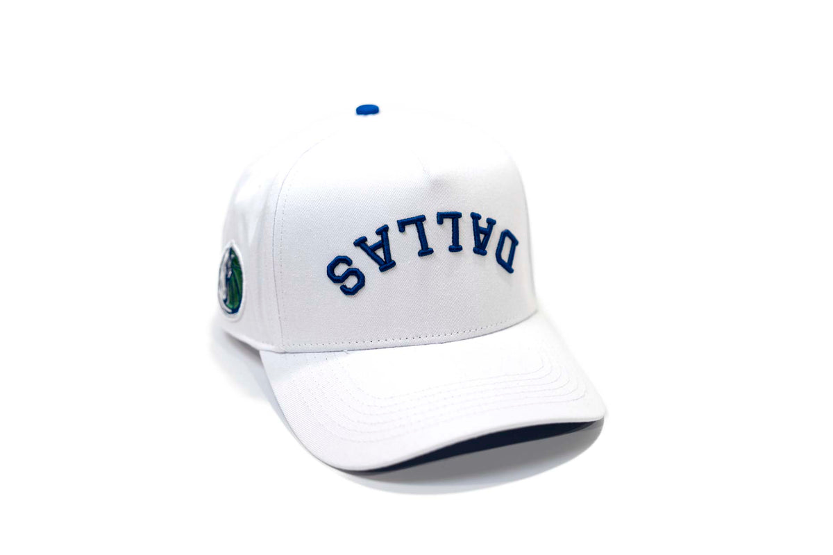 RARE Dallas Mavericks Velvet Baseball Cap – Silver Chrome Logo – Arena Exclusive New Era Dallas Mavericks NBA Hardwood Classics 9FIFTY A  main image 4