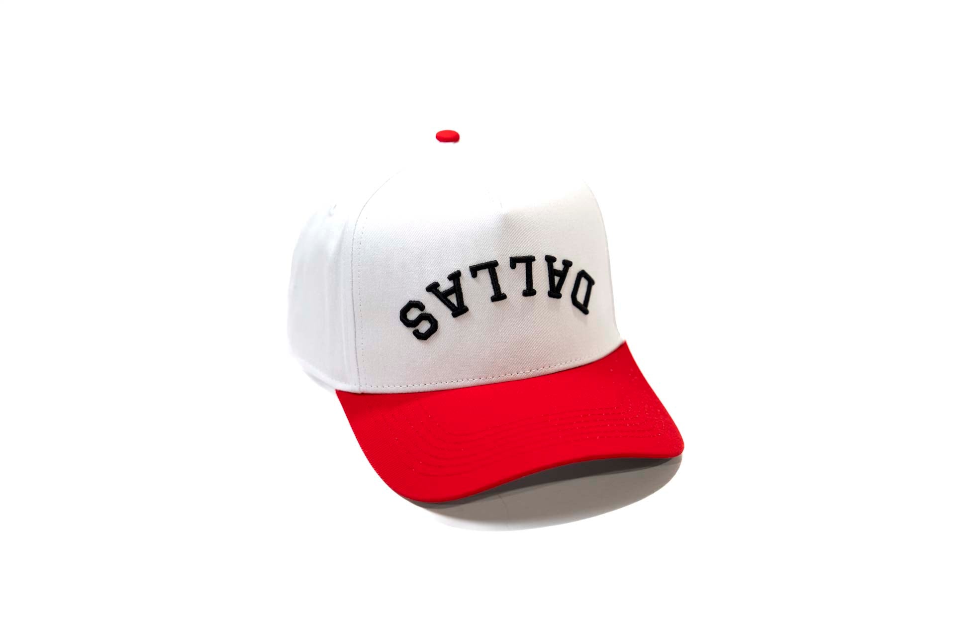 Precurved Dallas snapback - RED / WHITE