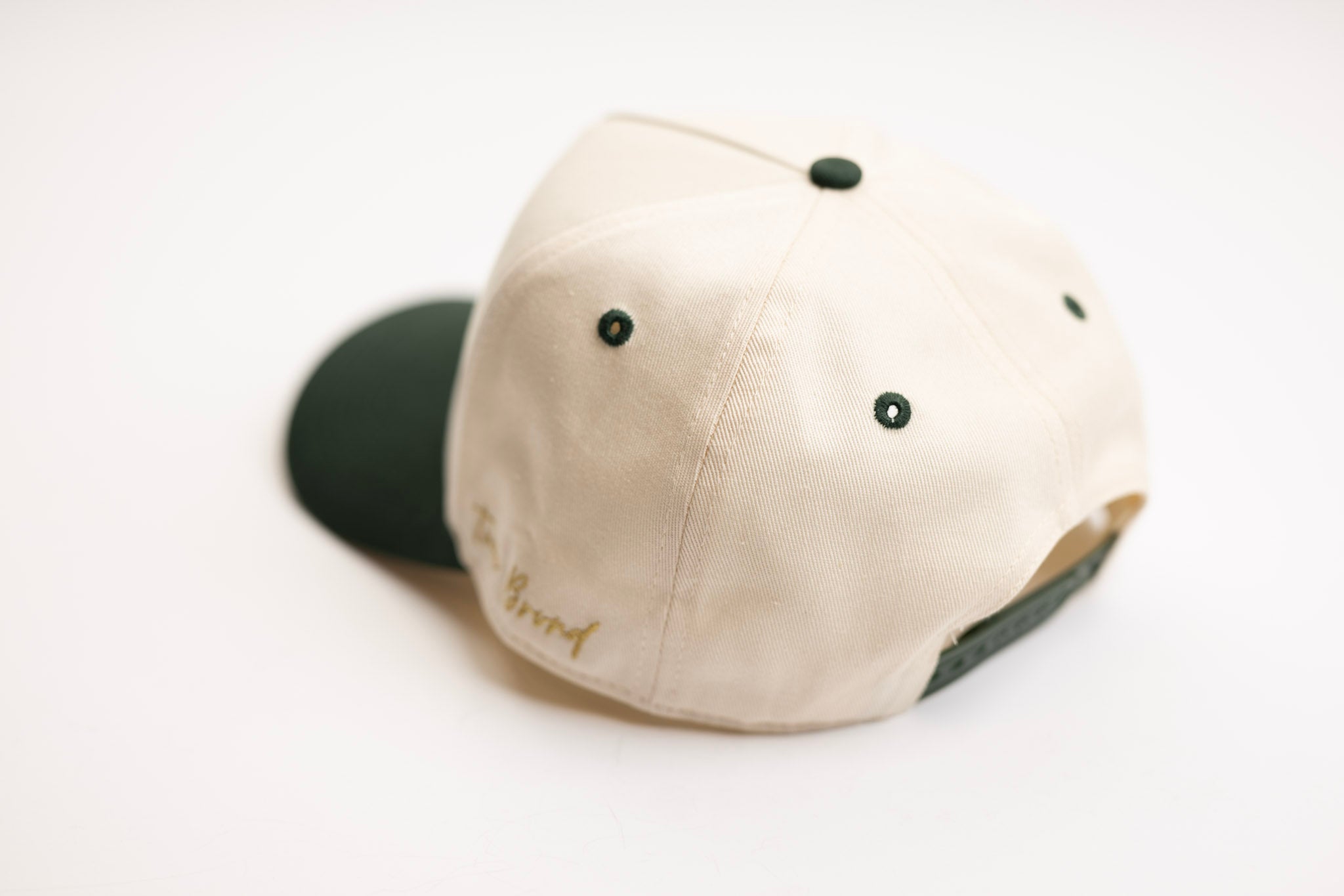 TRUE D HAT - FOREST GREEN / OFFWHITE