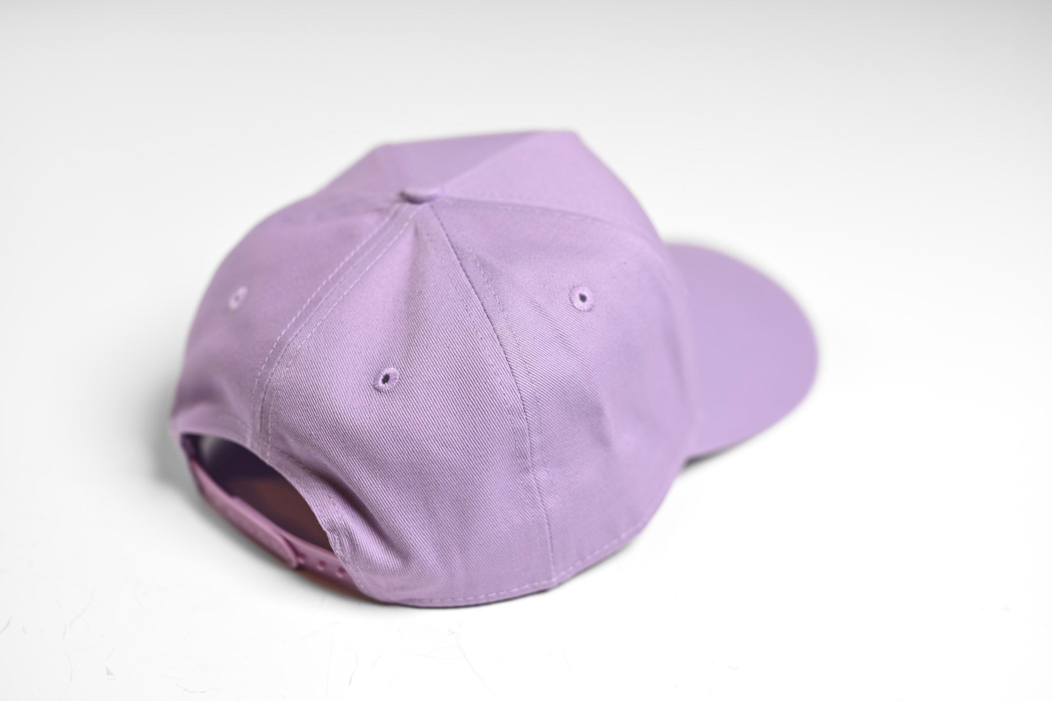 Precurved Dallas snapback - LAVENDER
