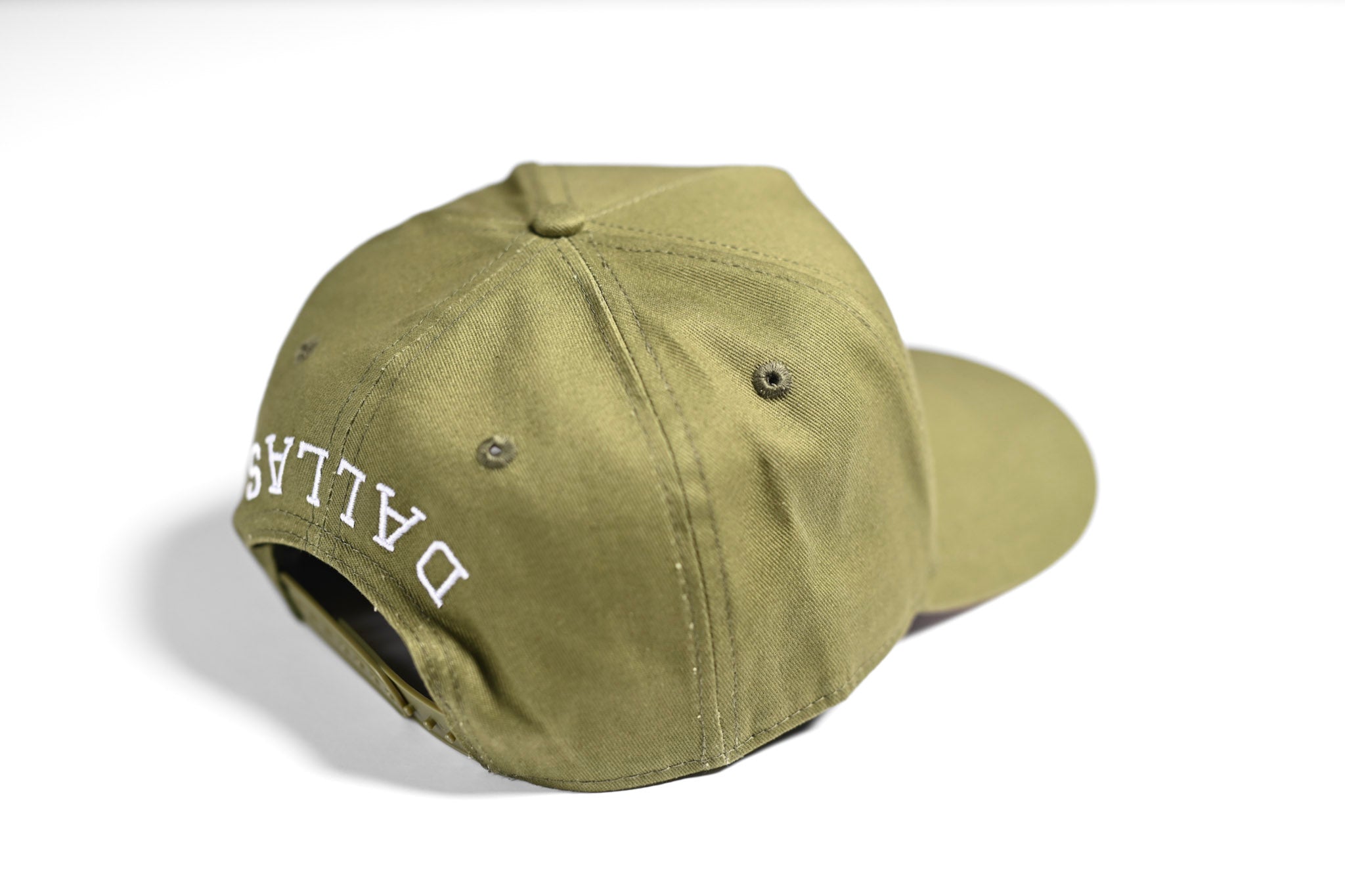V2 Precurved snapback - OLIVE / PINK