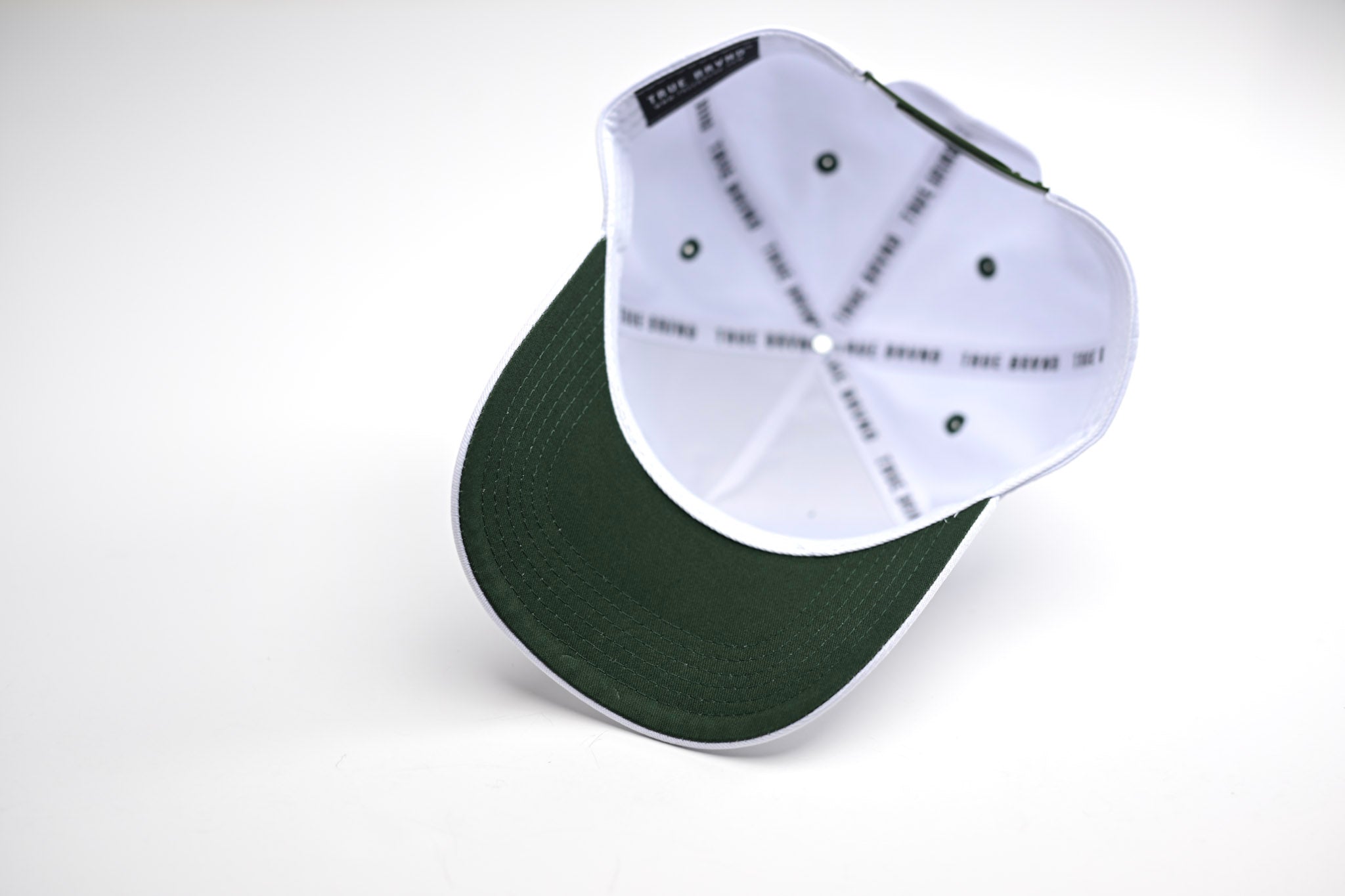 Precurved Dallas snapback - WHITE w/ FOREST GREEN ACCENTS