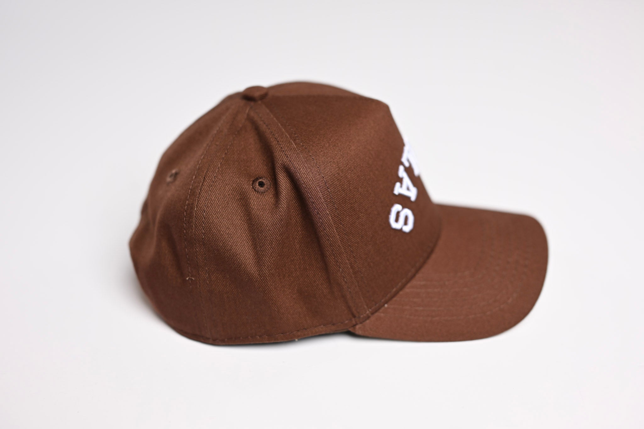 KIDS snapback - BROWN