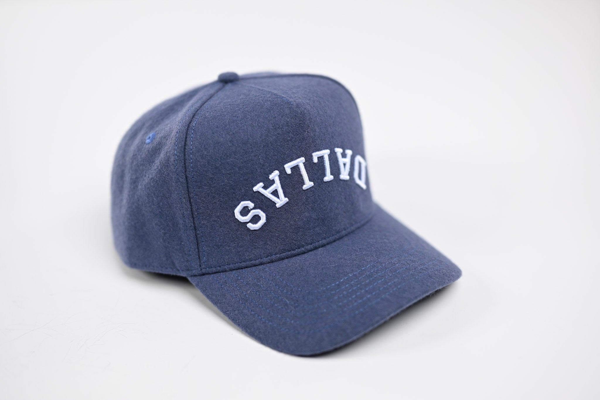 Melton Wool snapback - NAVY