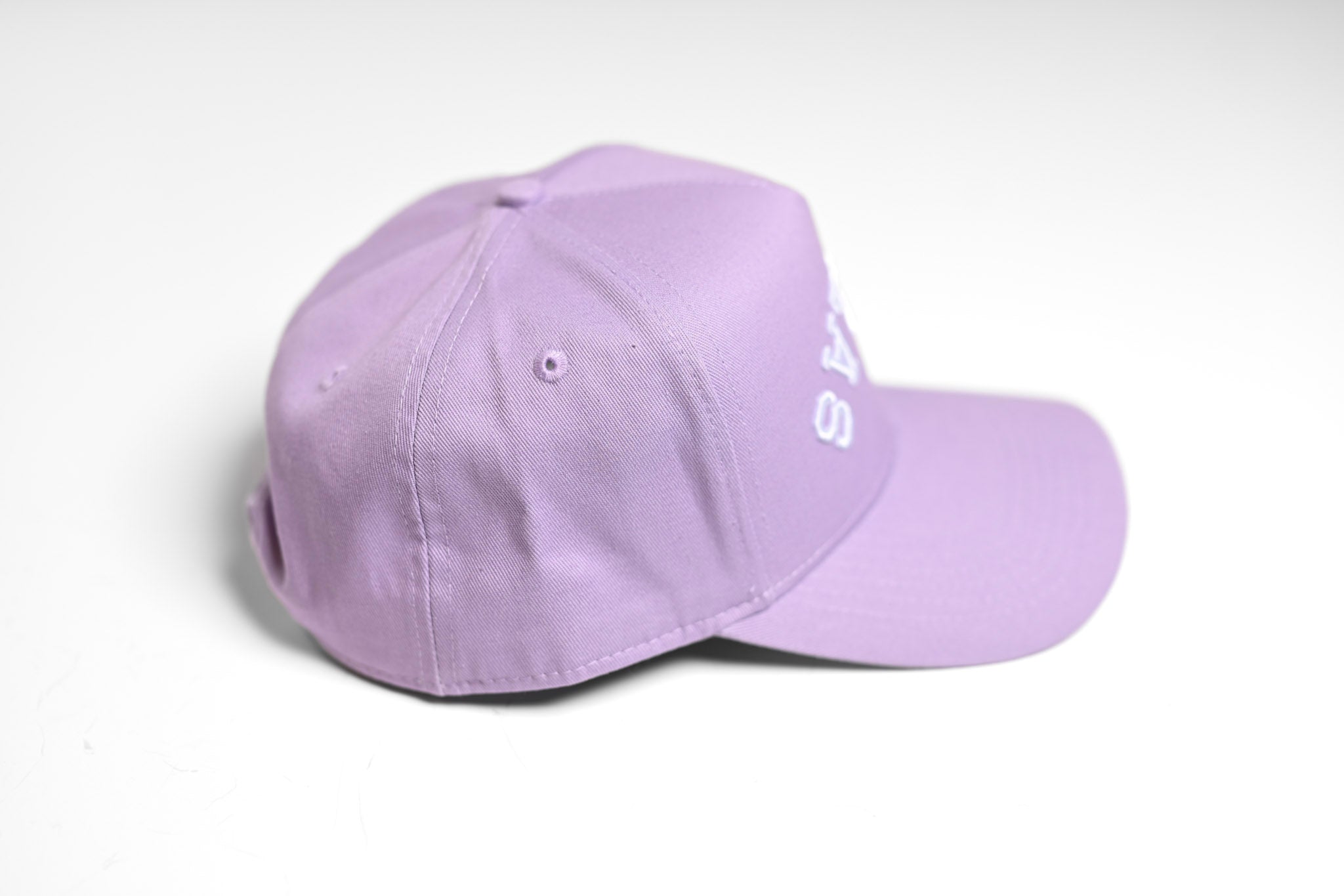 Precurved Dallas snapback - LAVENDER