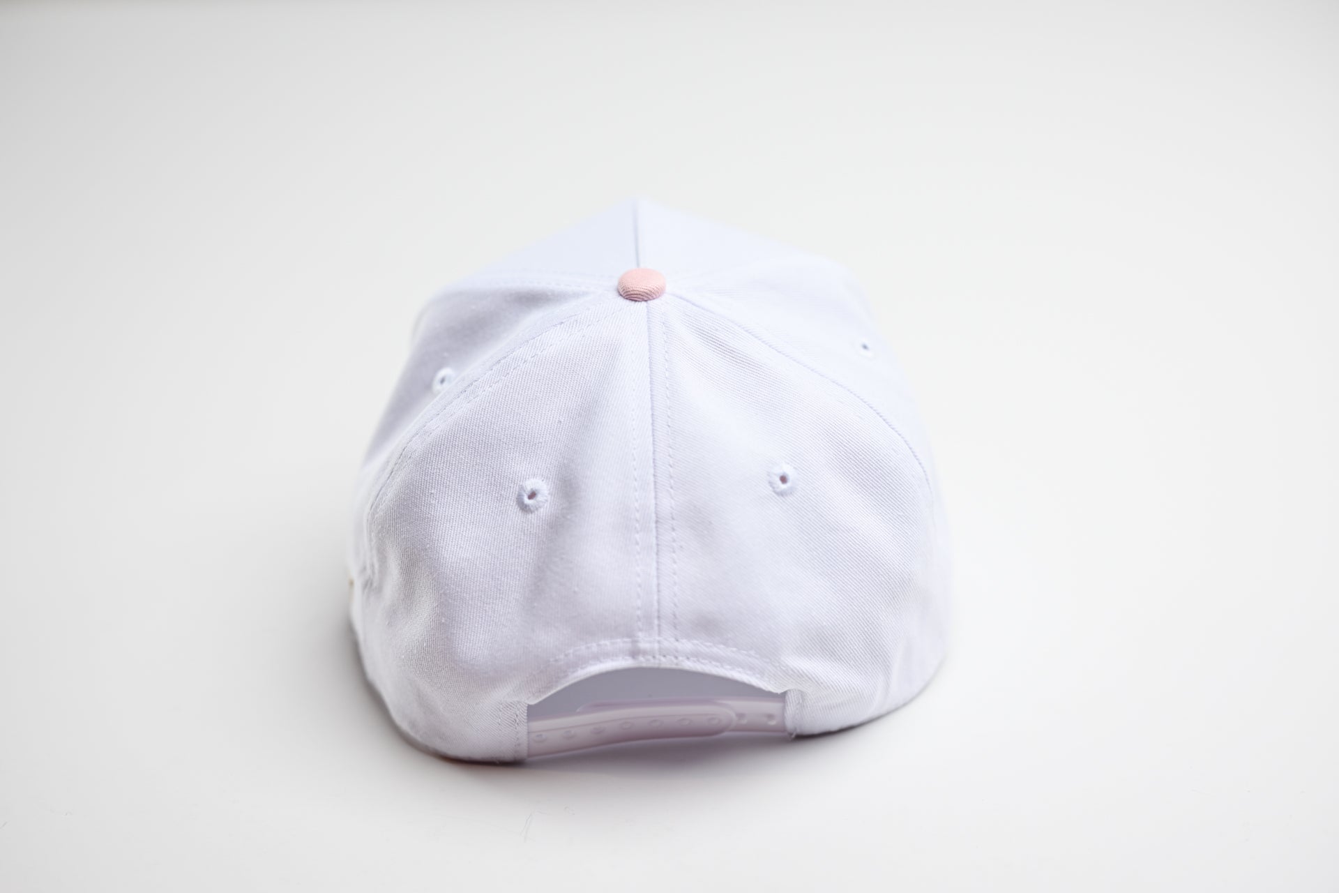 Precurved Dallas snapback - PINK / WHITE