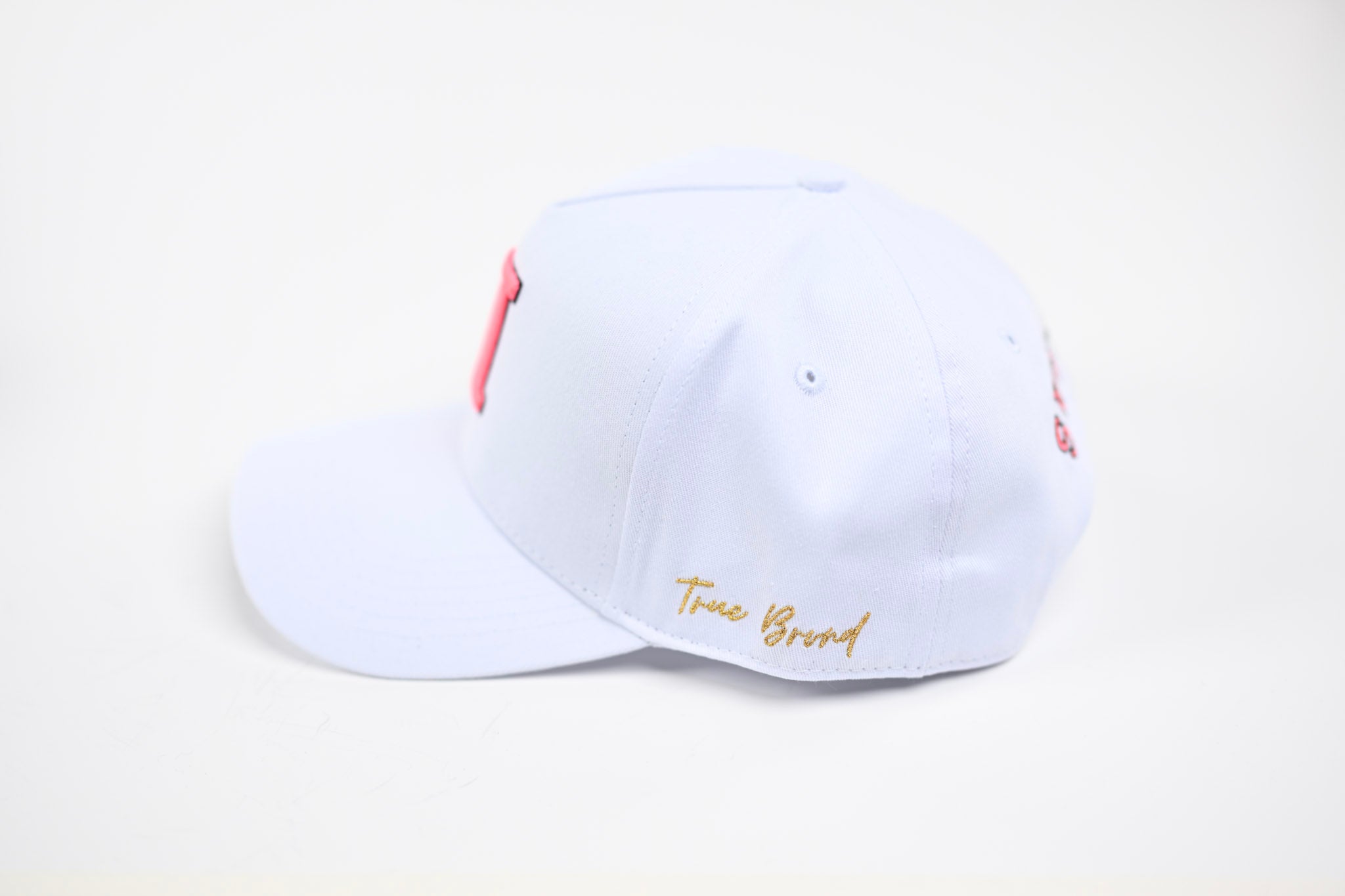 NEON V2 Precurved snapback - WHITE / PINK