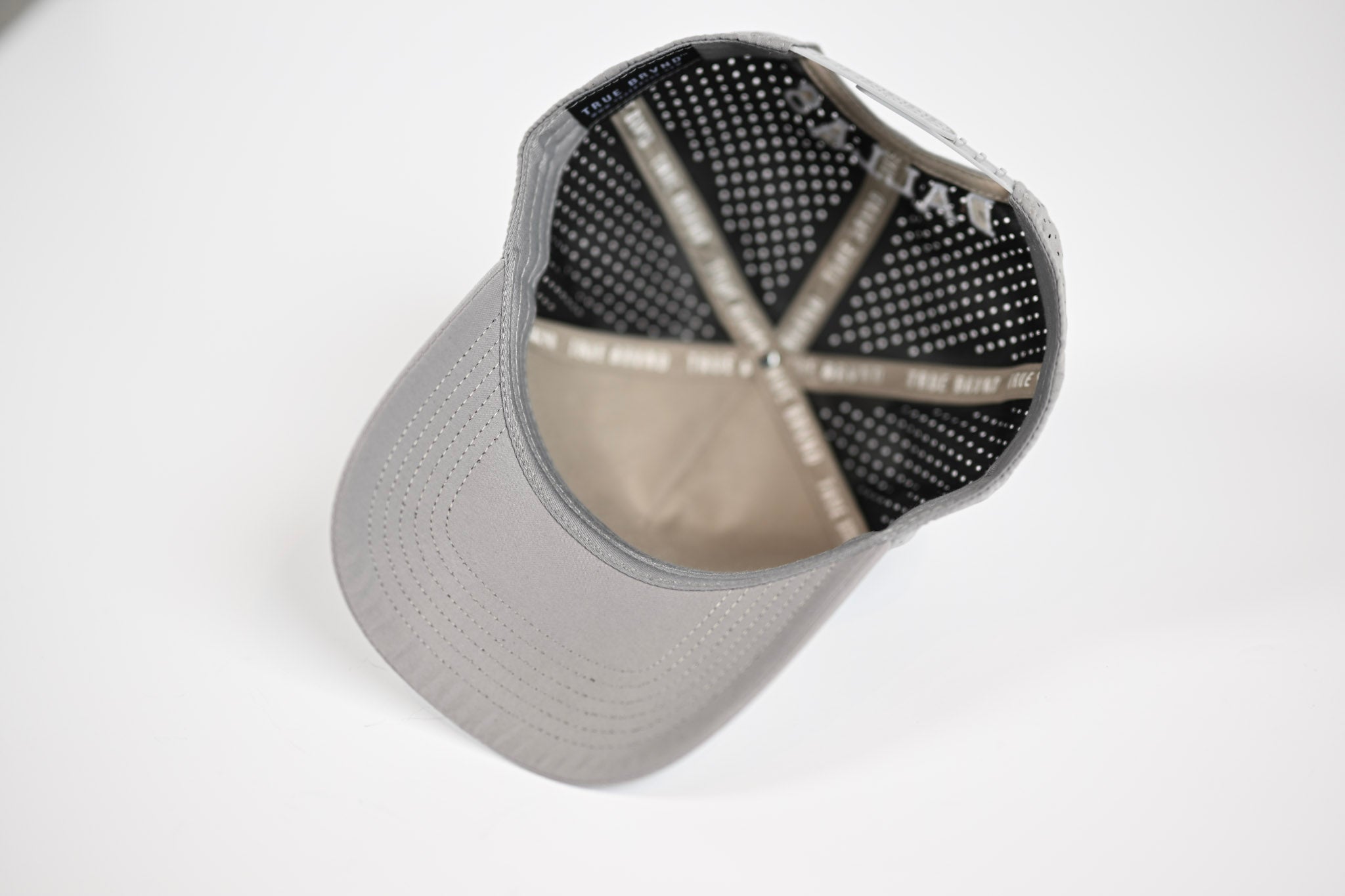 V2 Lightweight Snapback - GRAY