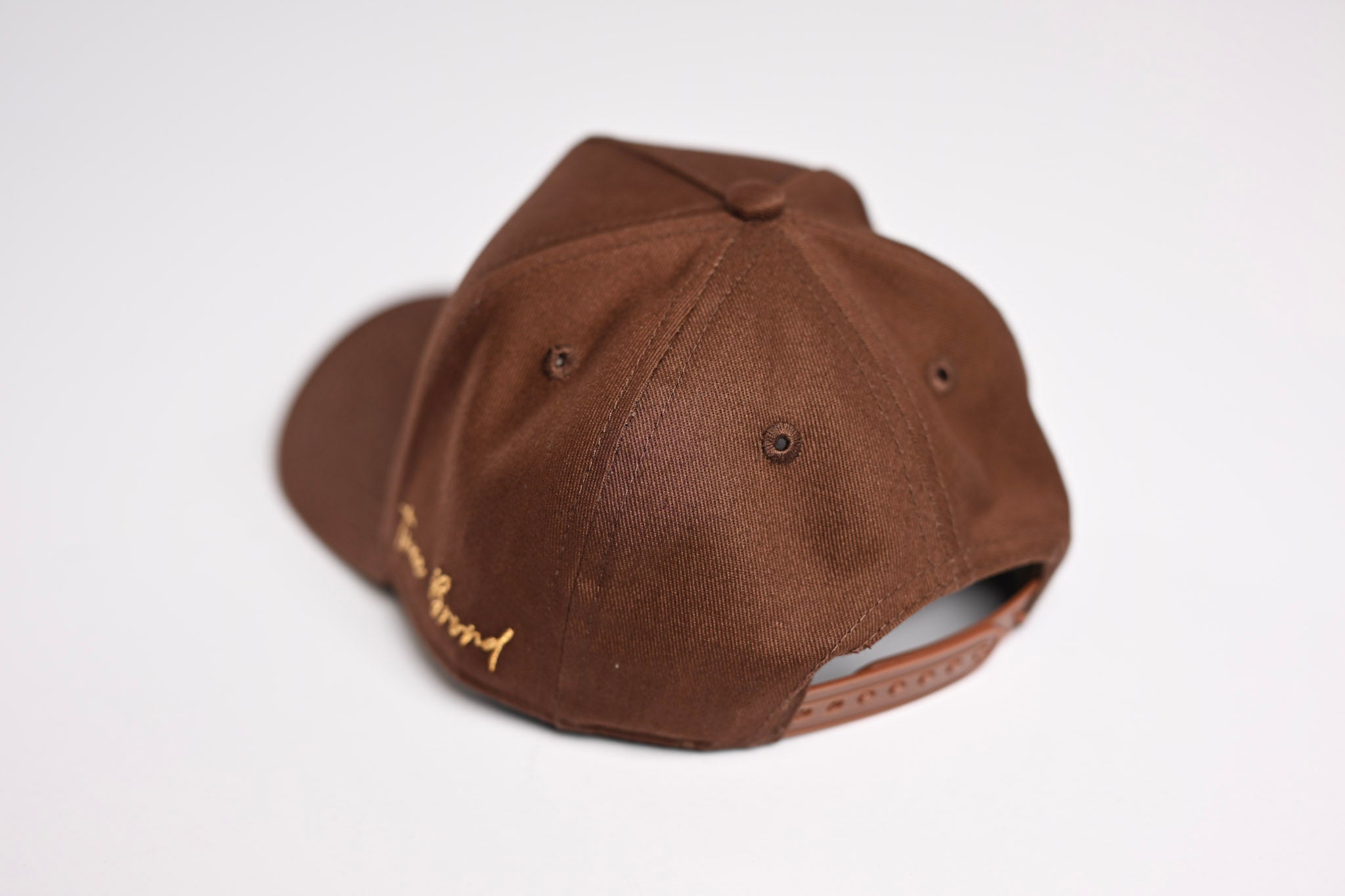 KIDS snapback - BROWN