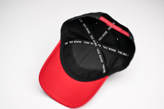 Precurved Dallas snapback - RED / BLACK