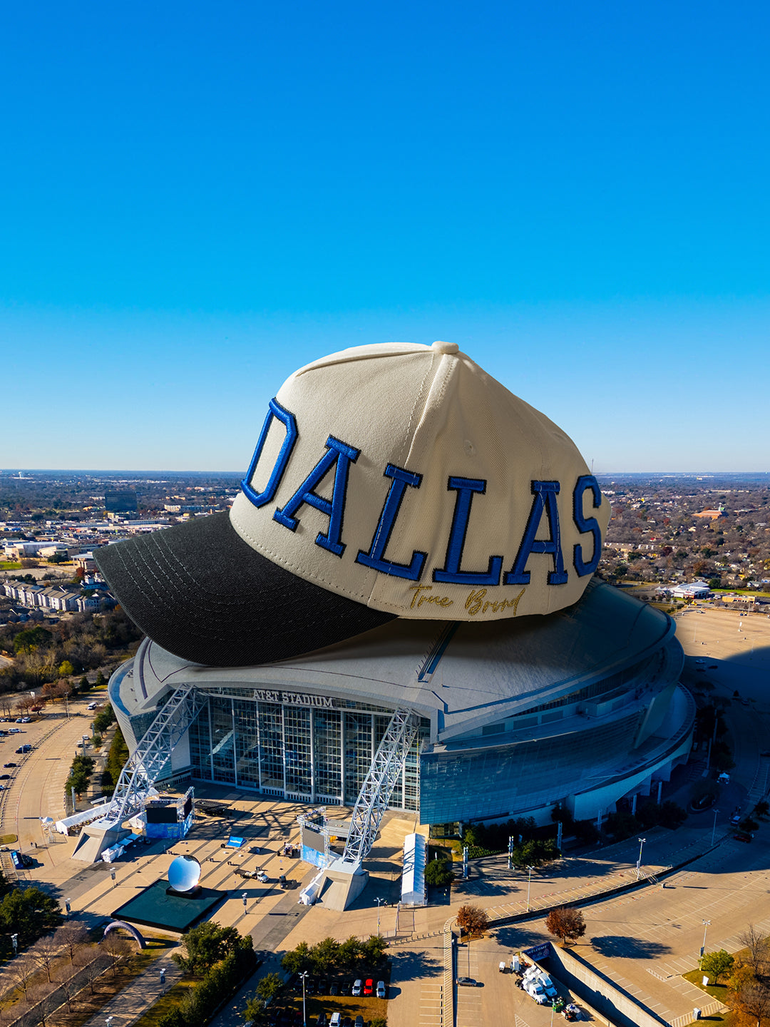 " Dallas Takeover " - BLACK / OFFWHITE