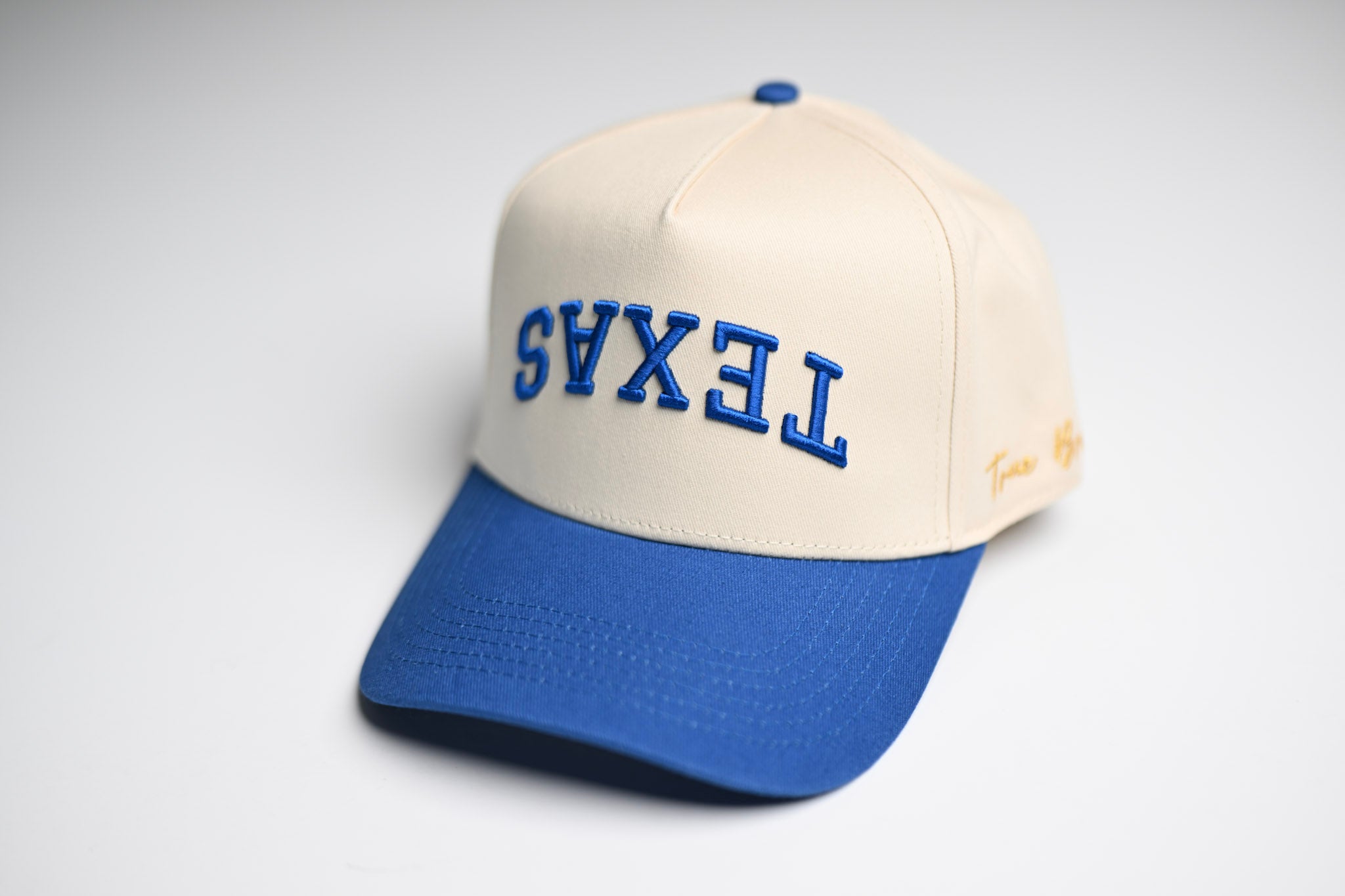 USD Texas - Royal / Offwhite