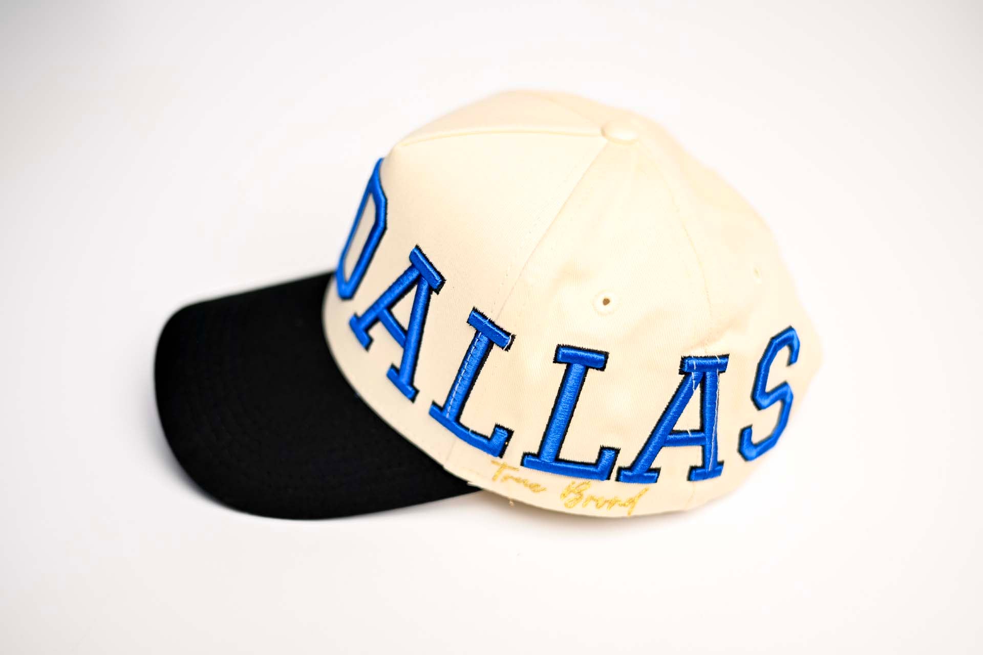 " Dallas Takeover " - BLACK / OFFWHITE