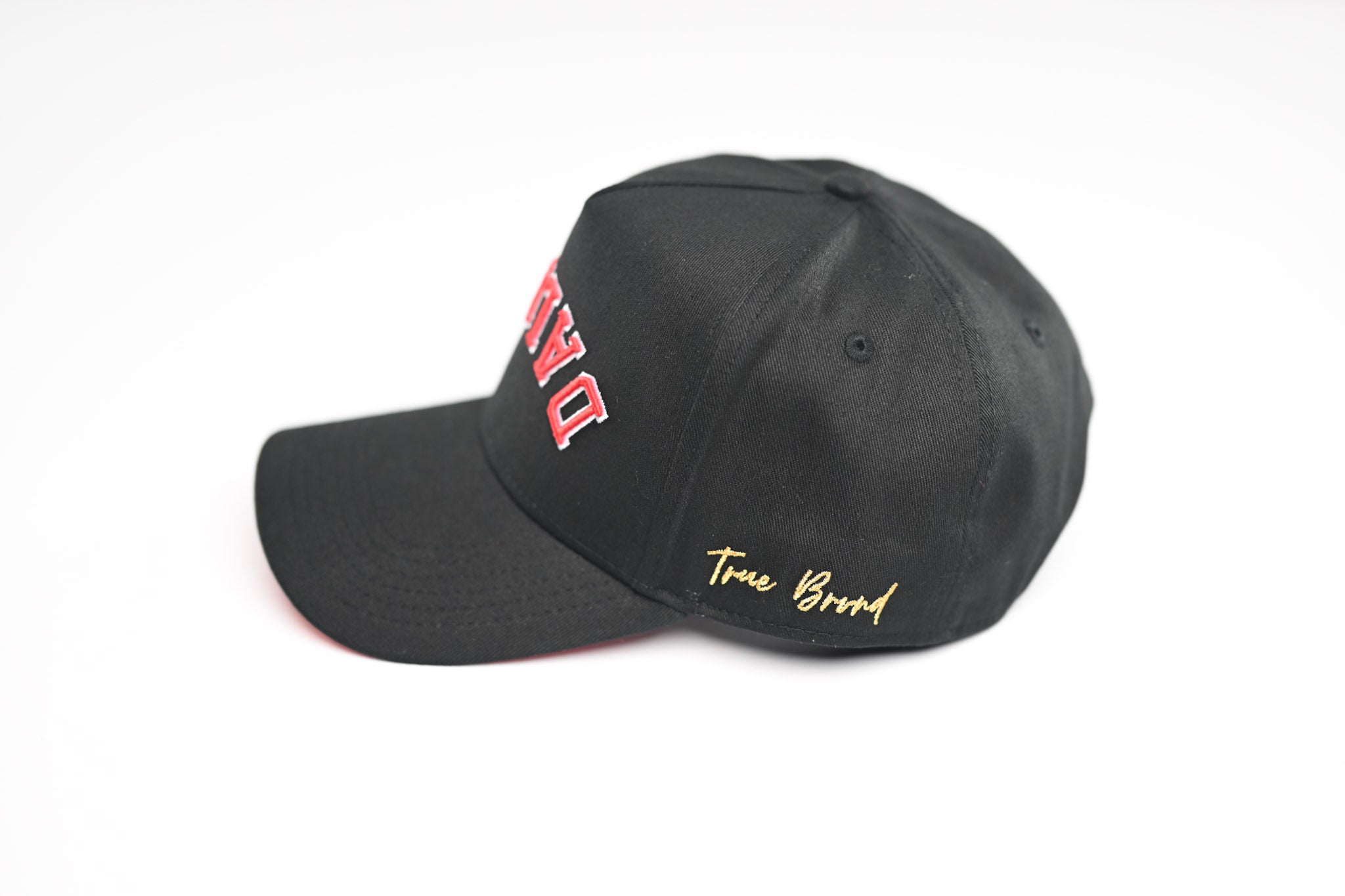 Precurved Classic Dallas snapback - BLACK w/ Red