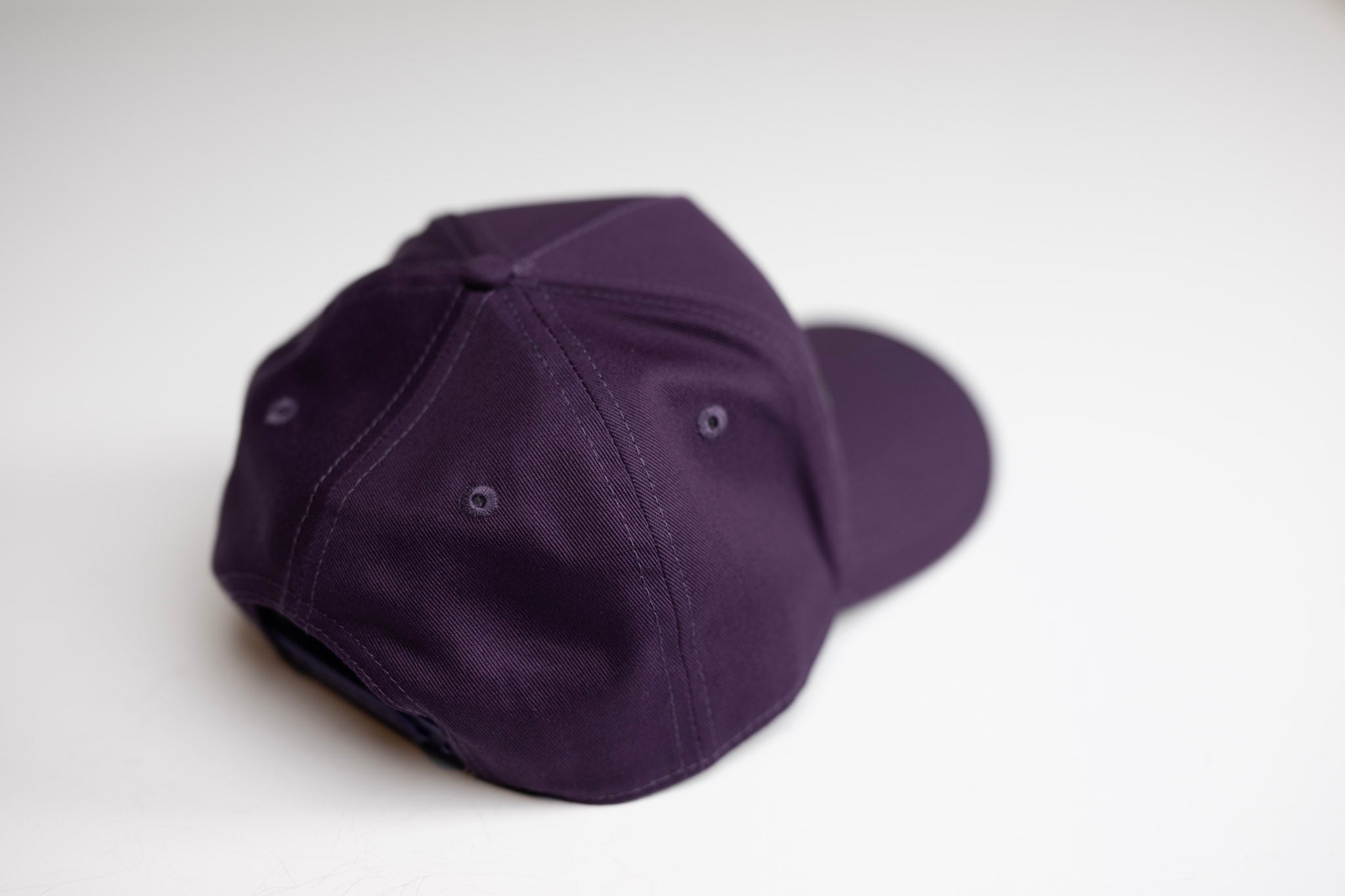 Precurved Dallas snapback - PURPLE