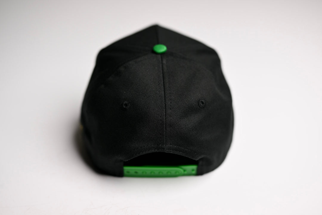 Precurved Dallas snapback - VICTORY GREEN / BLACK