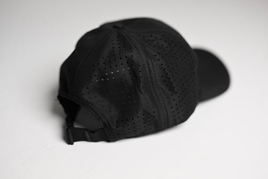 Performance Dad Hat - TONAL black